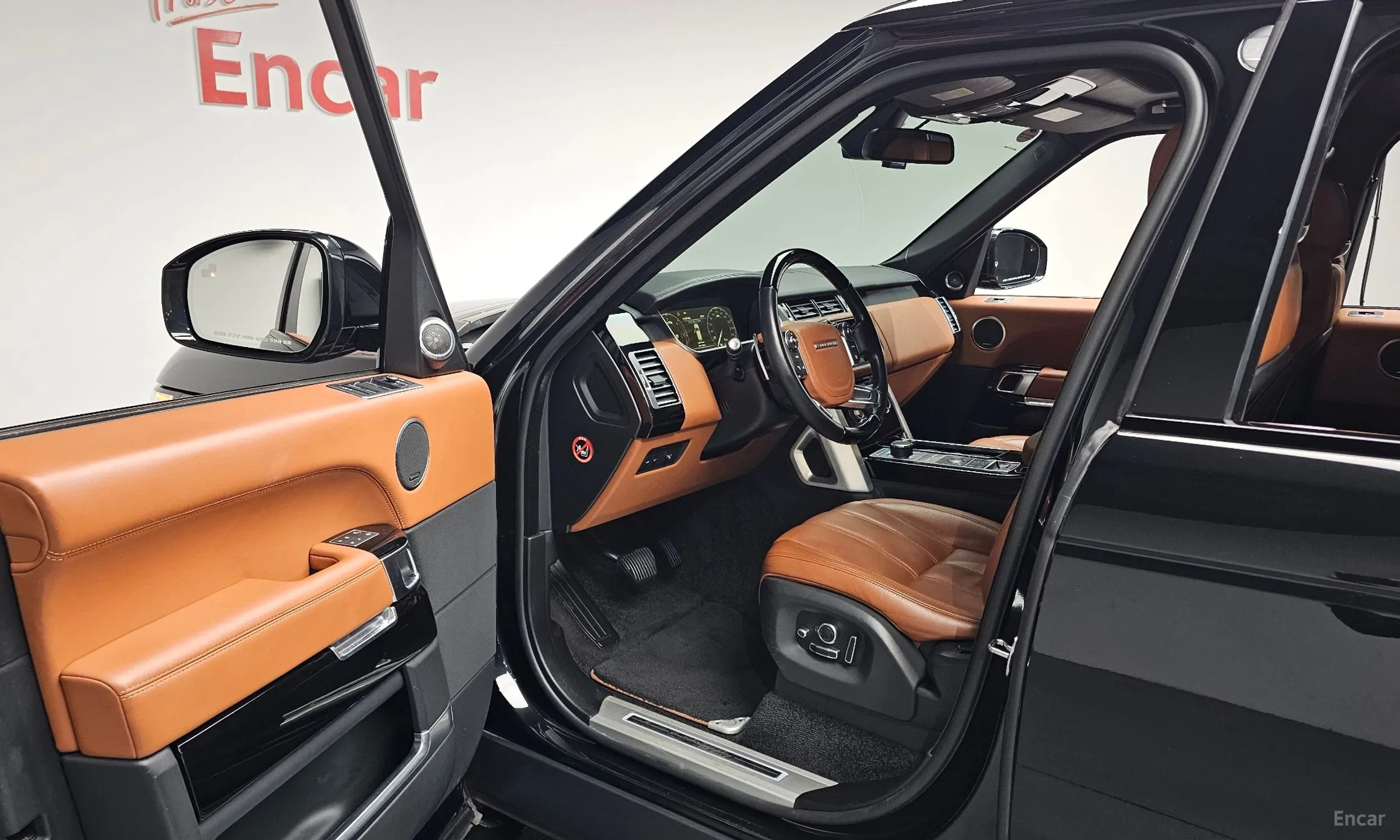 Land Rover Range Rover 4th Generation превью 10