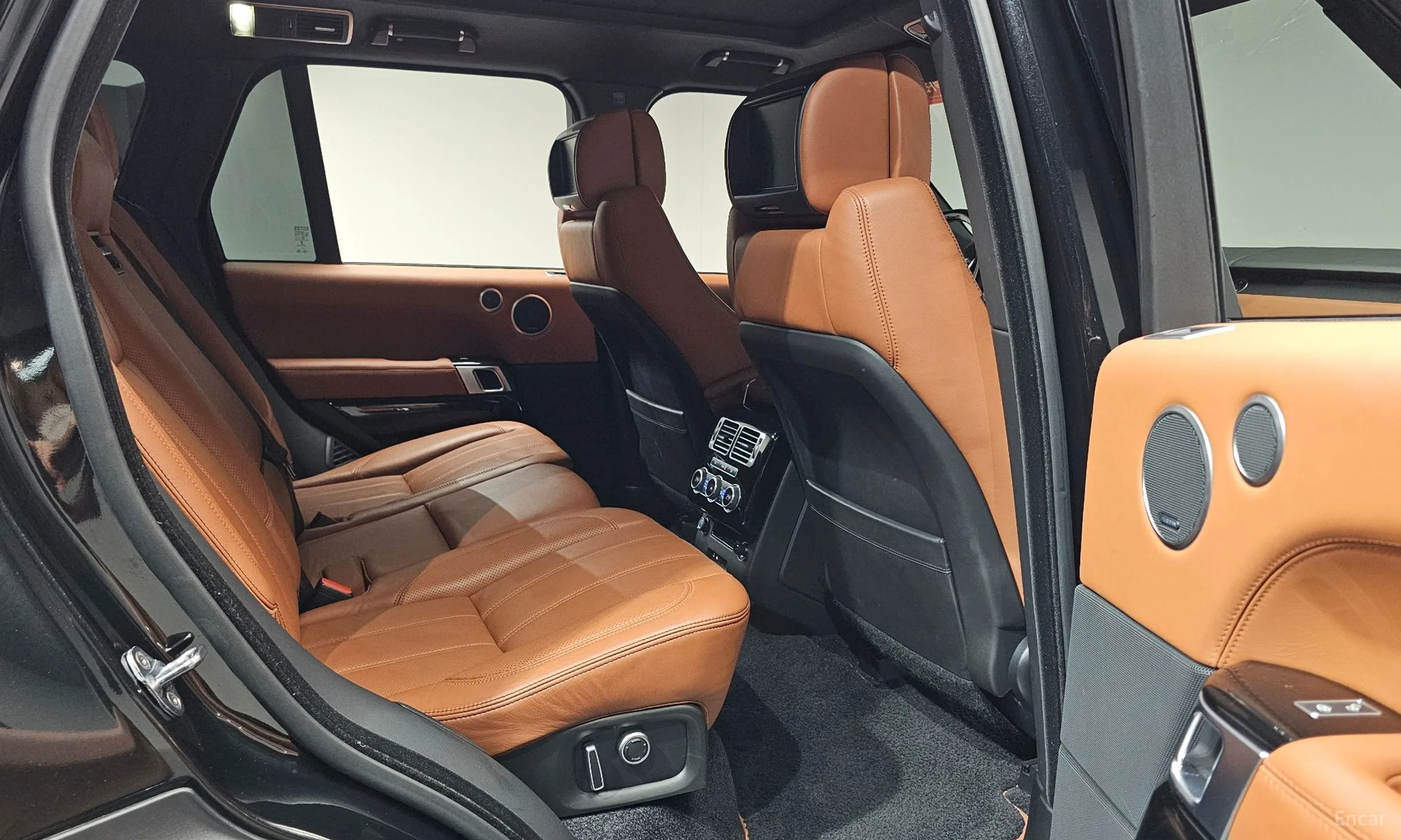 Land Rover Range Rover 4th Generation превью 11