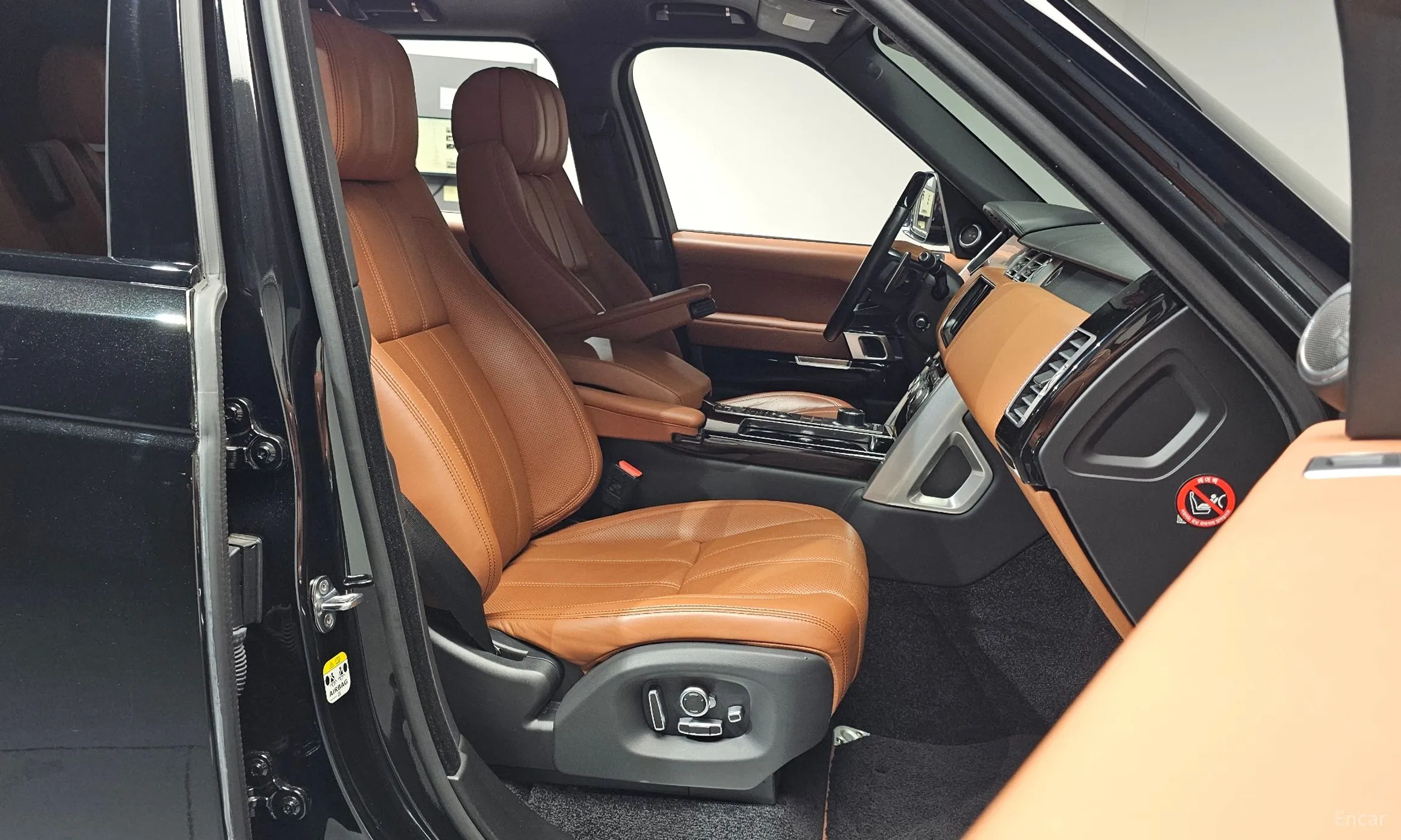 Land Rover Range Rover 4th Generation превью 12