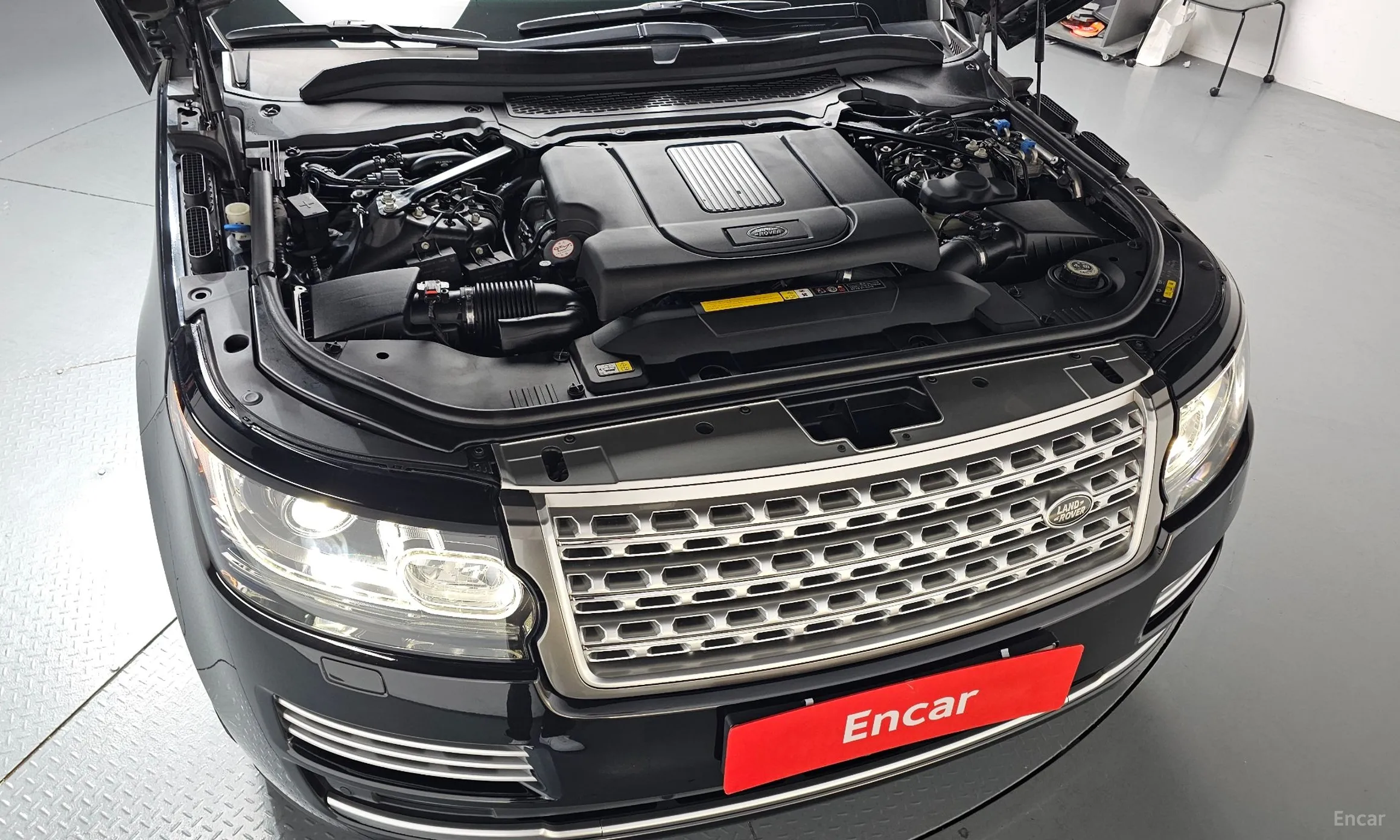 Land Rover Range Rover 4th Generation превью 6