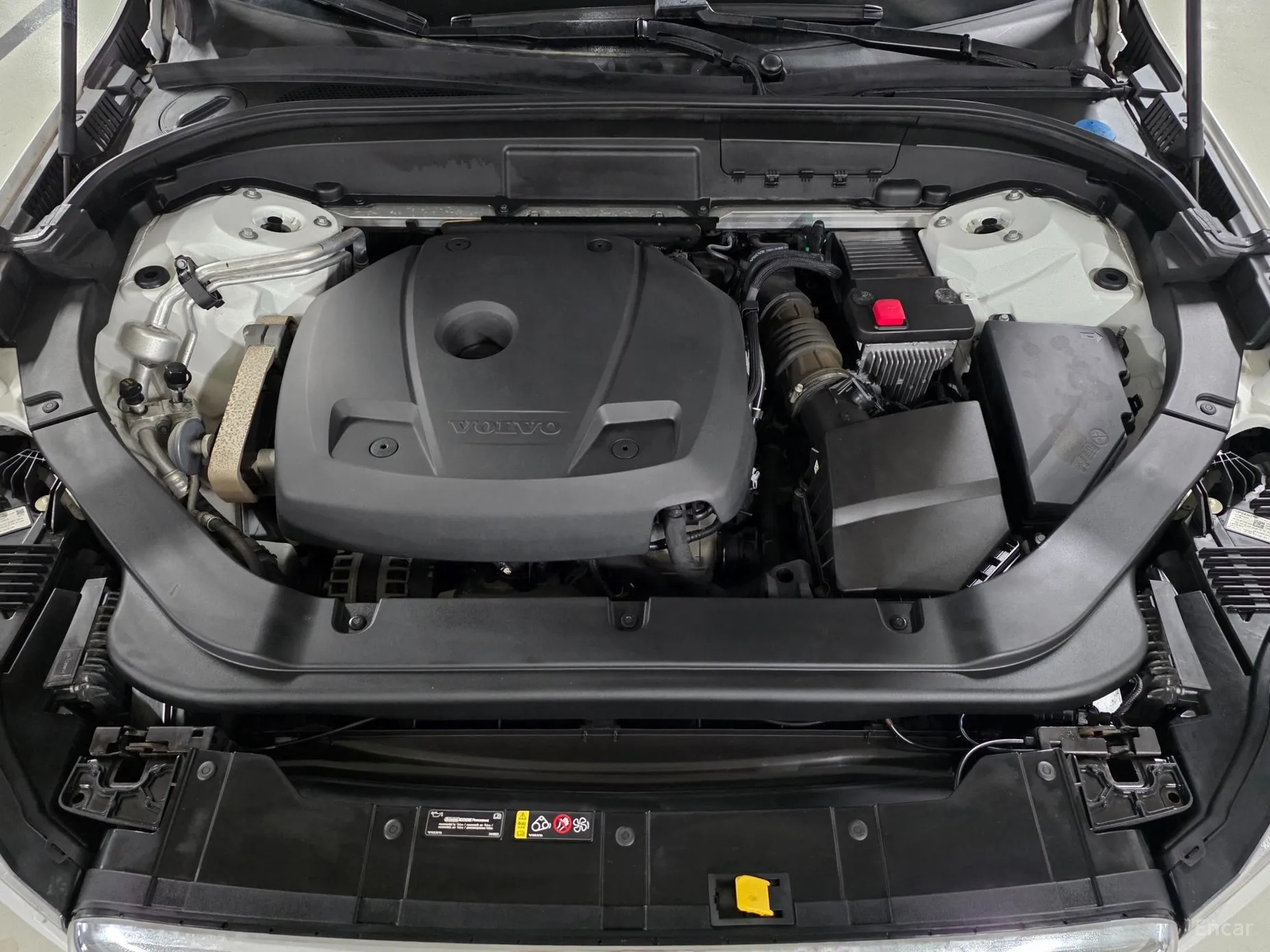 Volvo XC60 Gen 2 превью 19