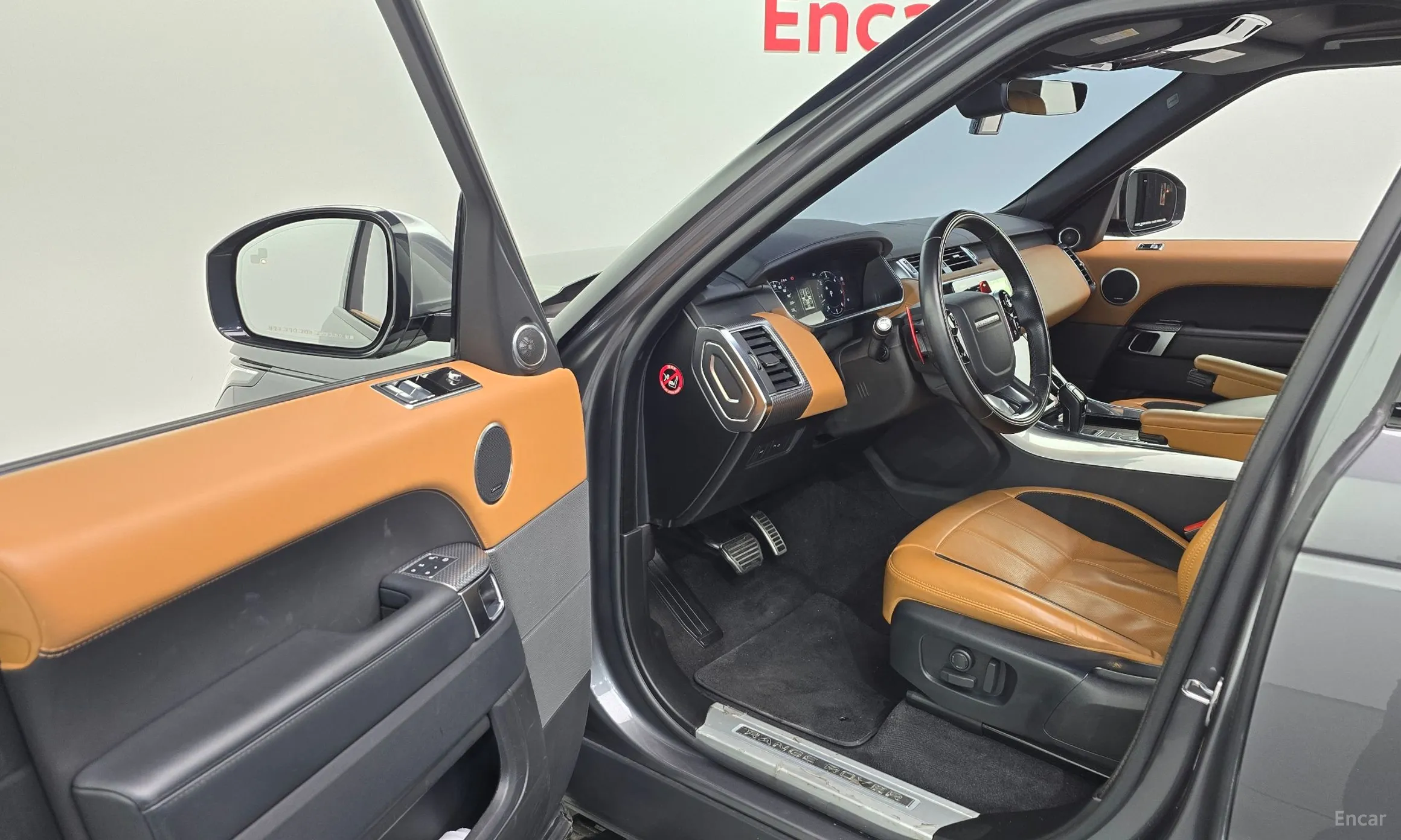 Land Rover Range Rover Sport 2nd Generation превью 10