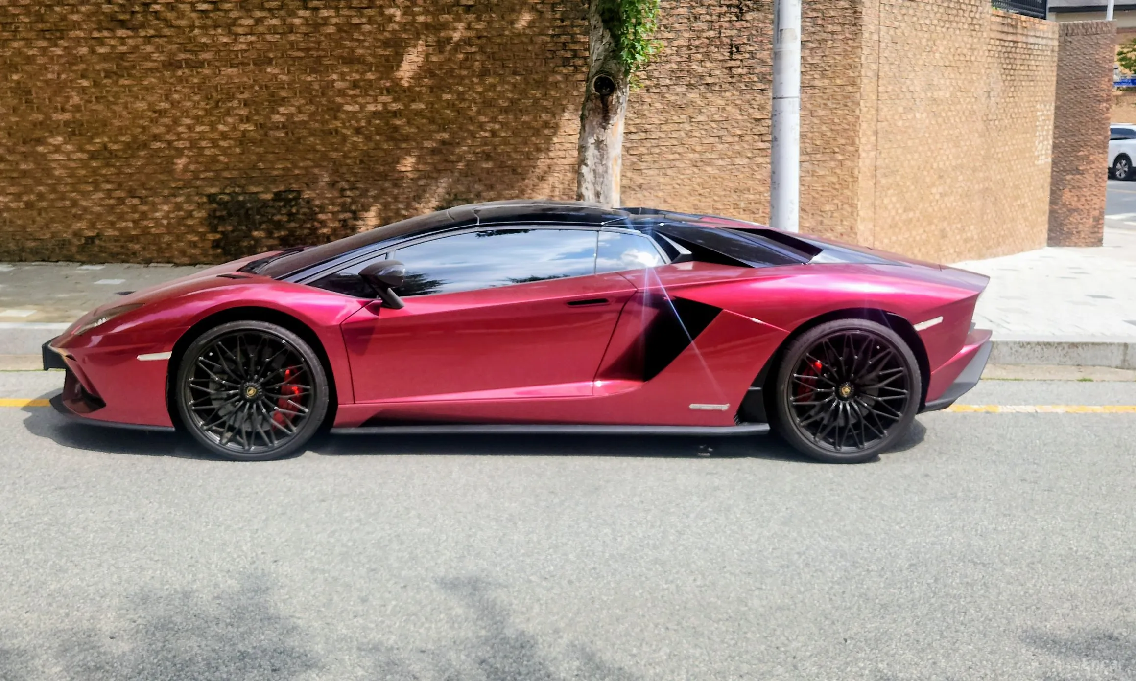 Lamborghini Aventador