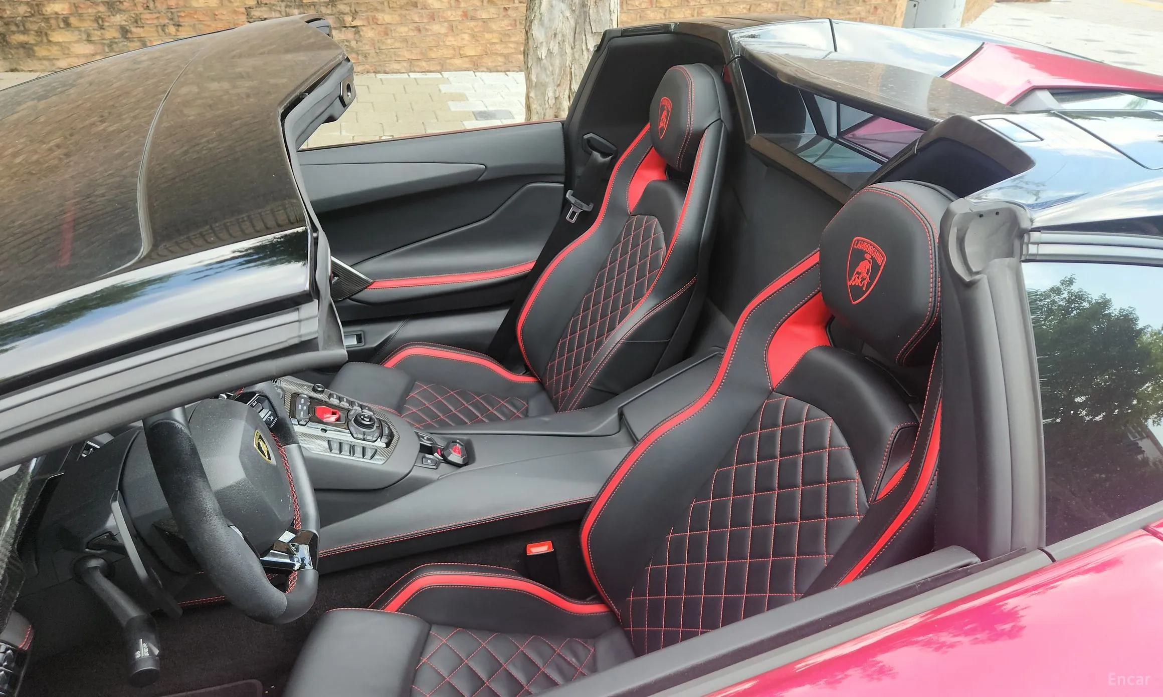 Lamborghini Aventador превью 9