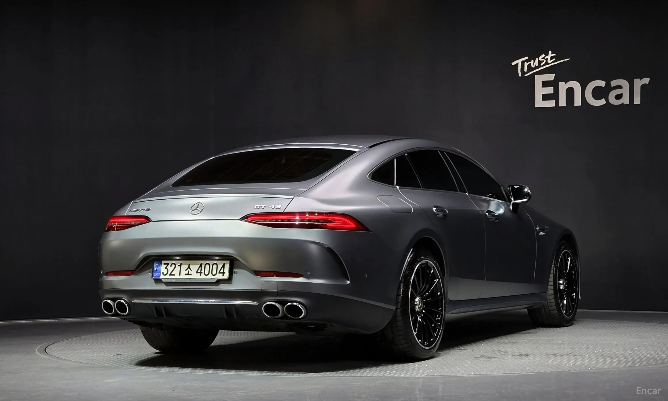 Mercedes Benz AMG GT