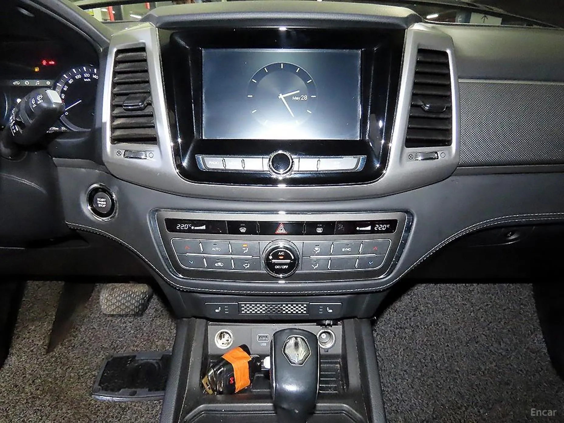 KG Mobility (SsangYong) Rexton Sports превью 11