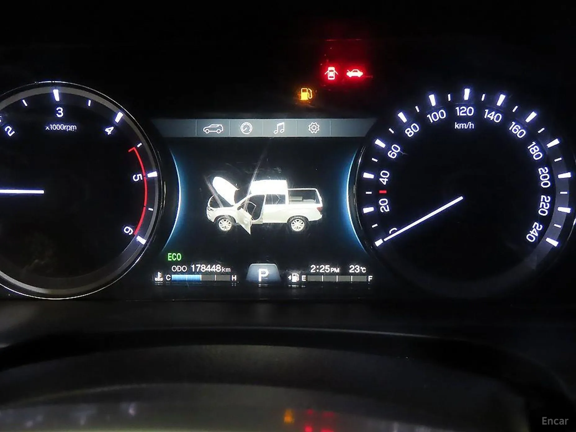 KG Mobility (SsangYong) Rexton Sports превью 9