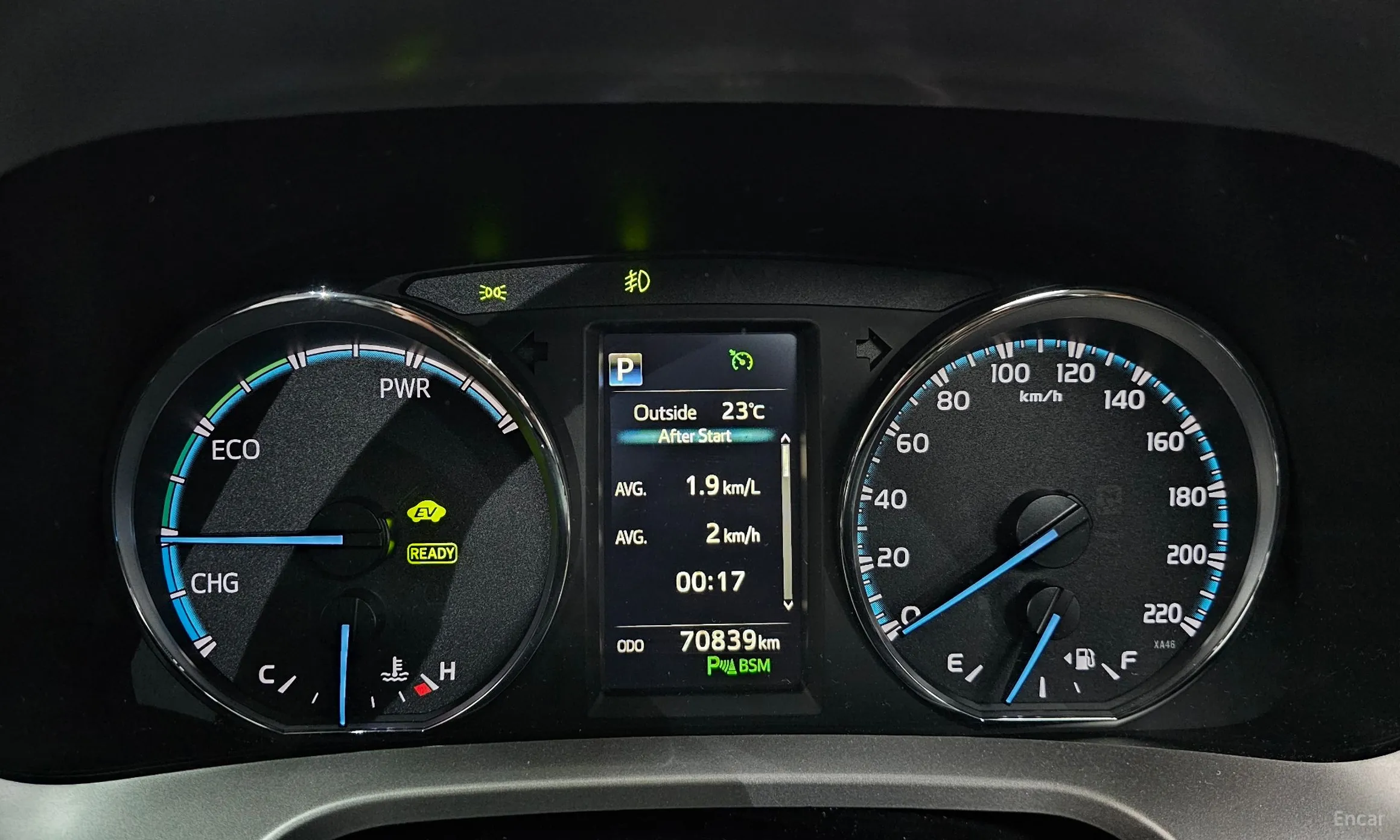 Toyota RAV4 превью 8