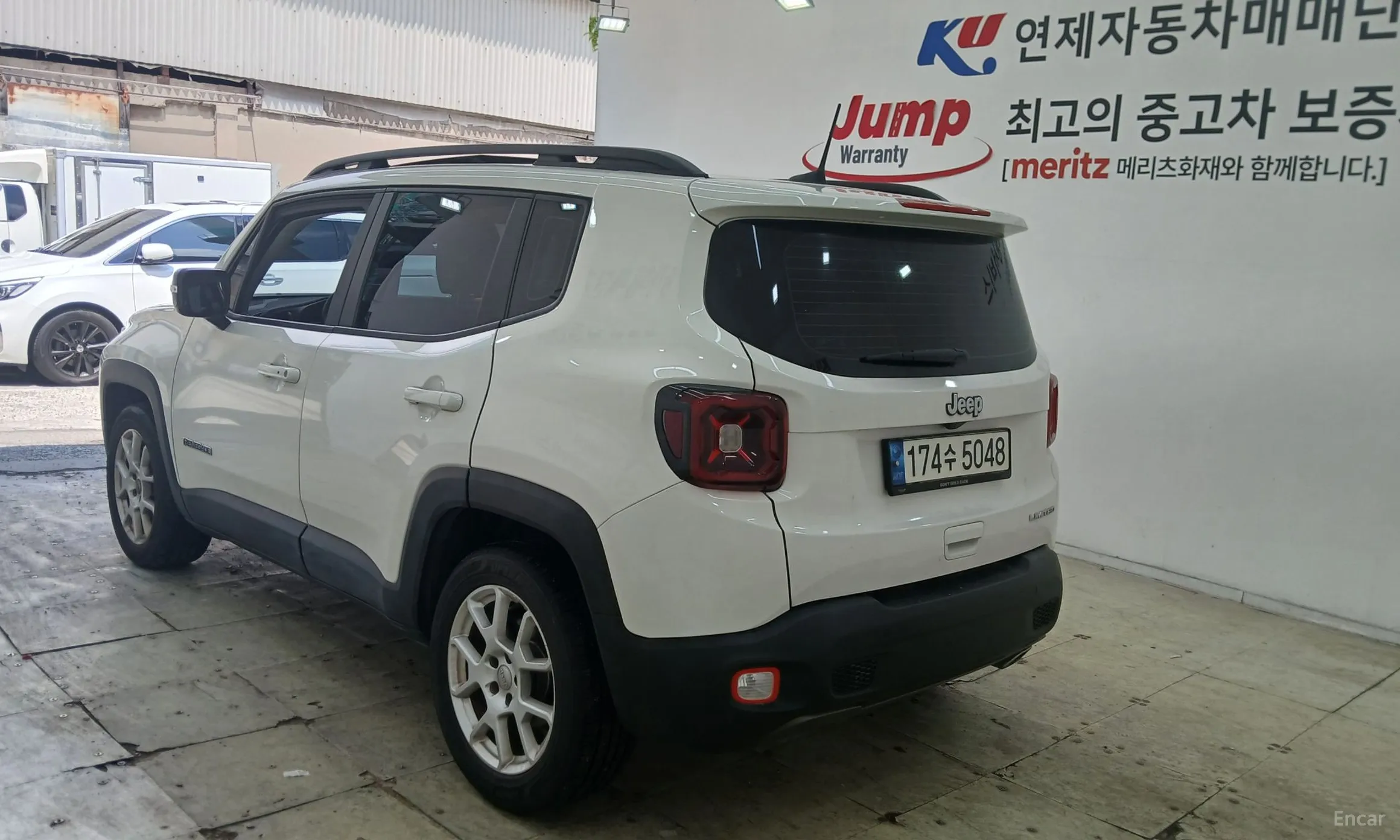Jeep Renegade превью 20