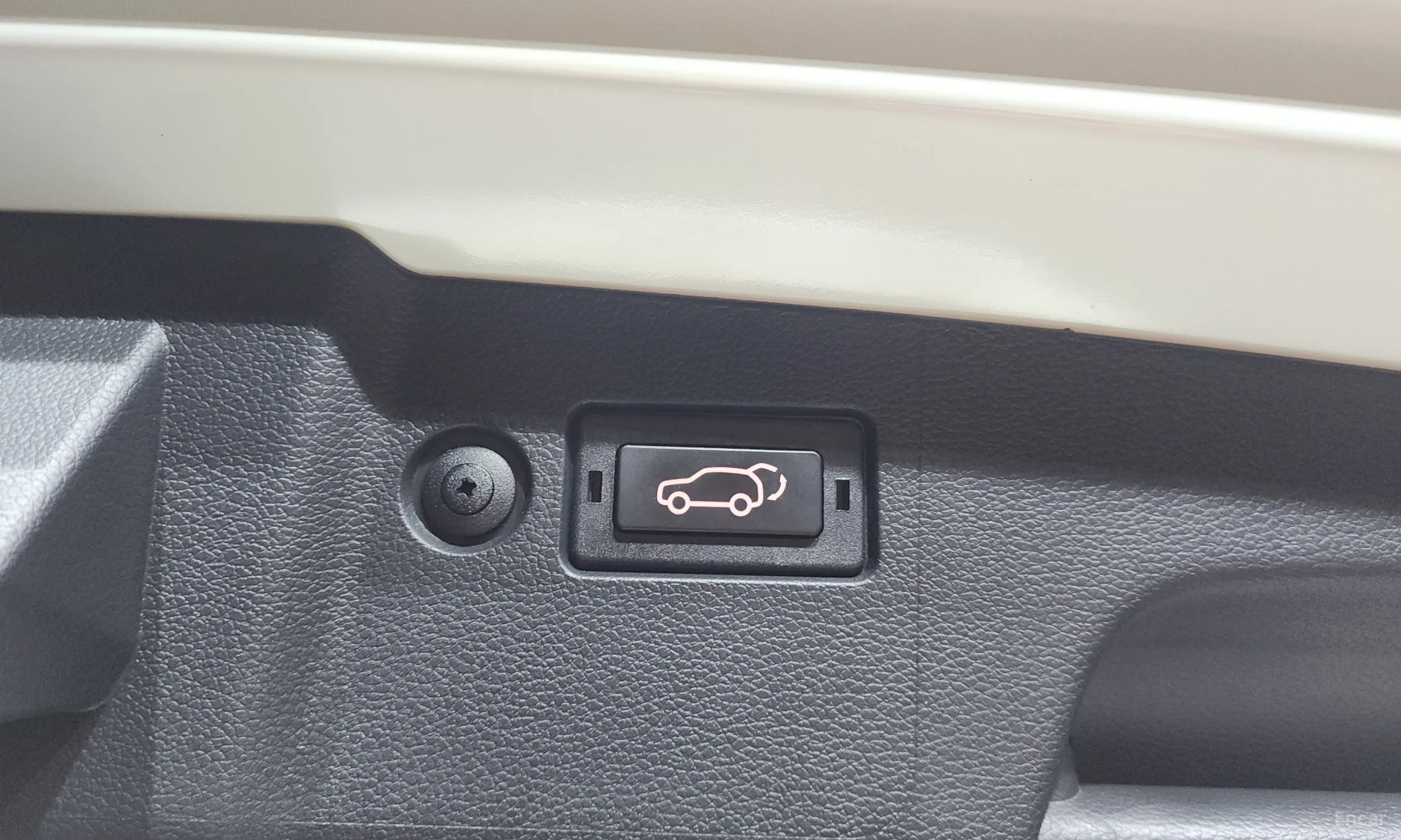 KG Mobility (SsangYong) Torres превью 16