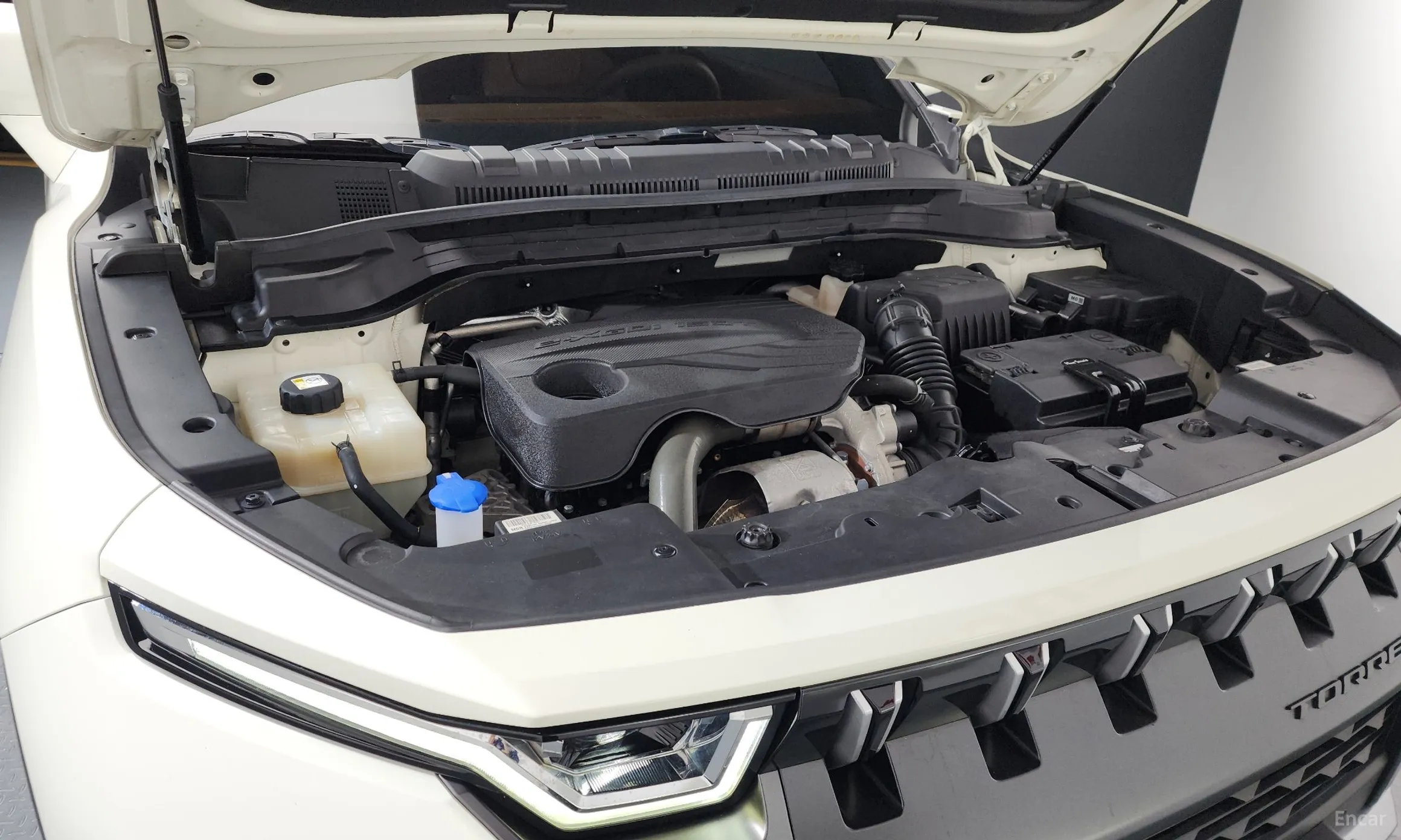 KG Mobility (SsangYong) Torres превью 6