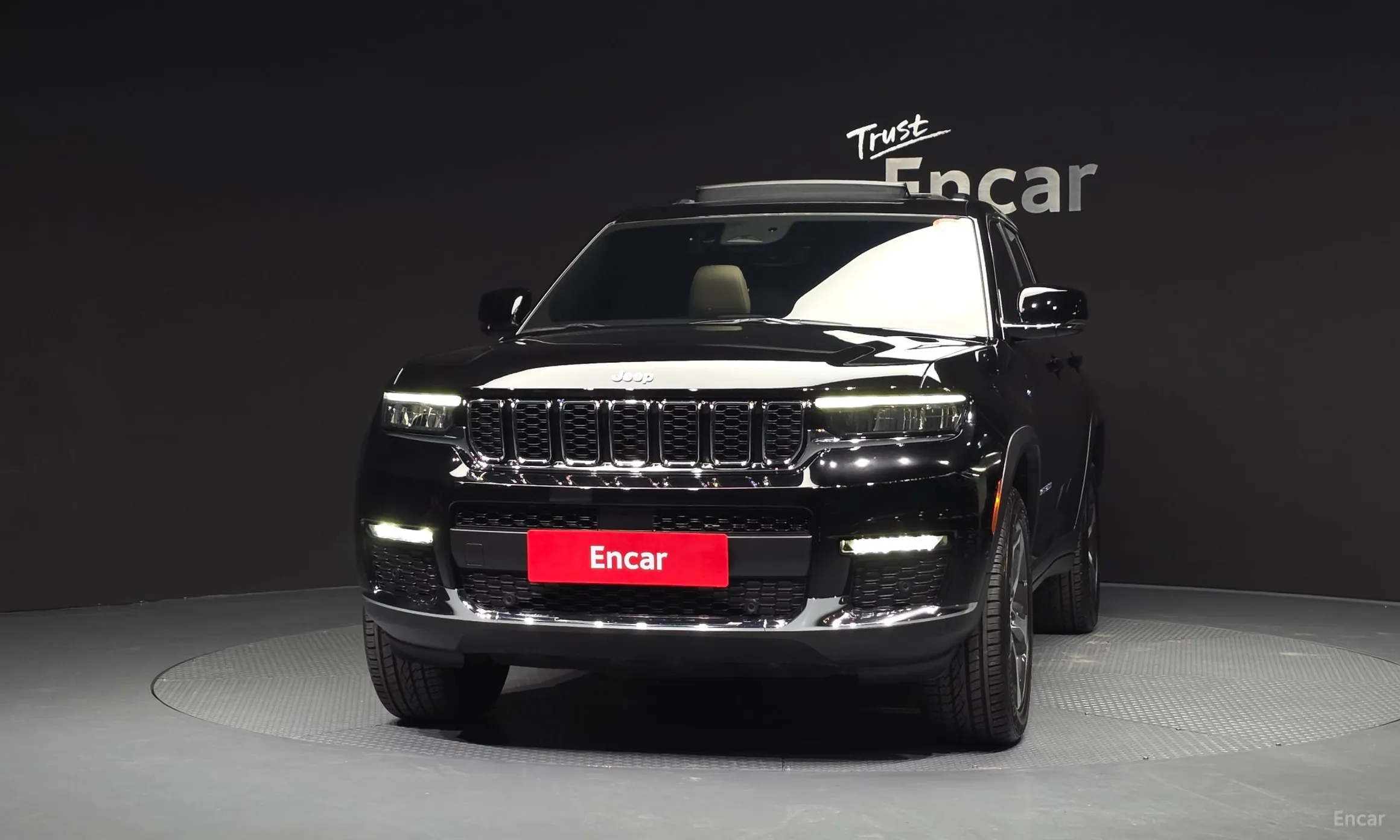 Jeep Grand Cherokee (WL) превью 3
