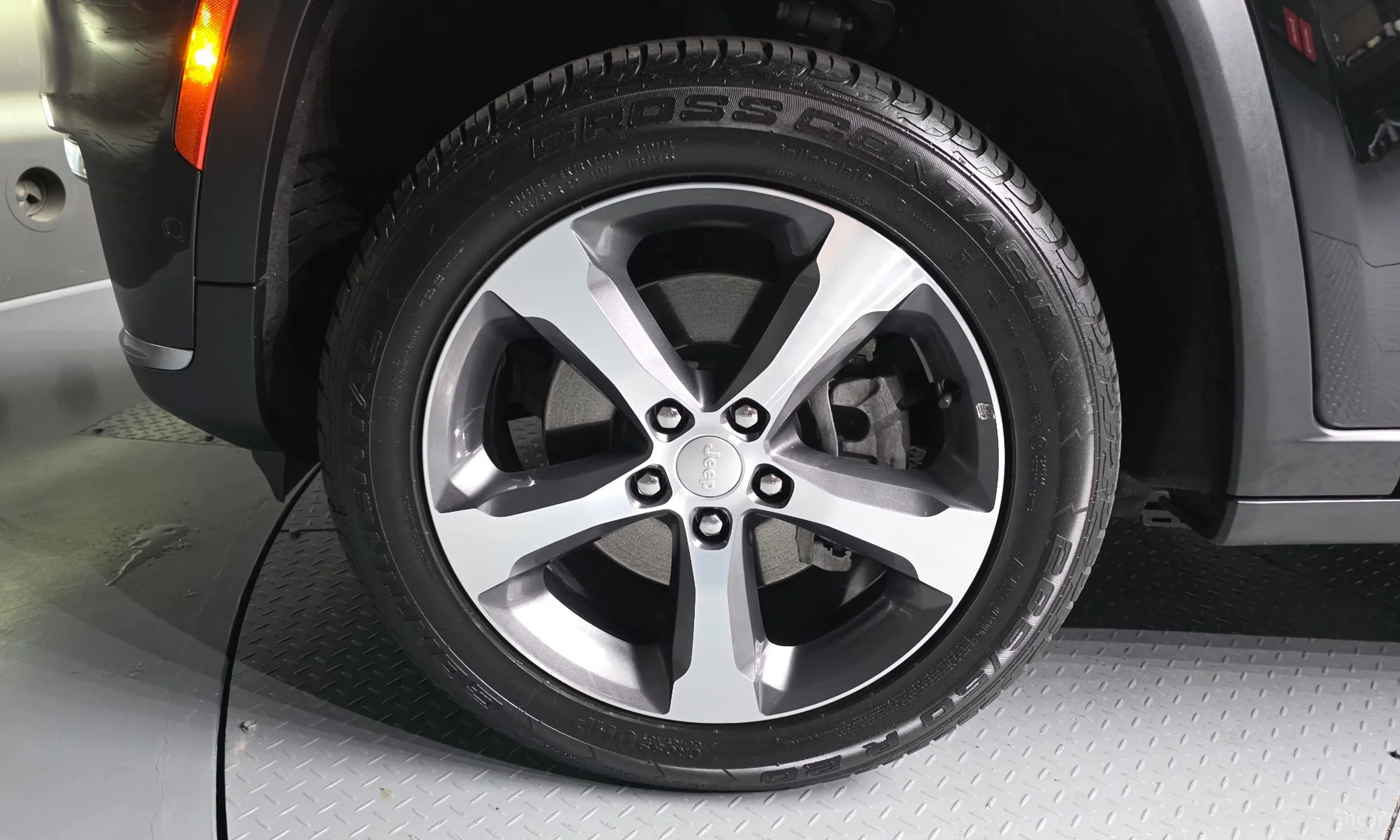 Jeep Grand Cherokee (WL) превью 5
