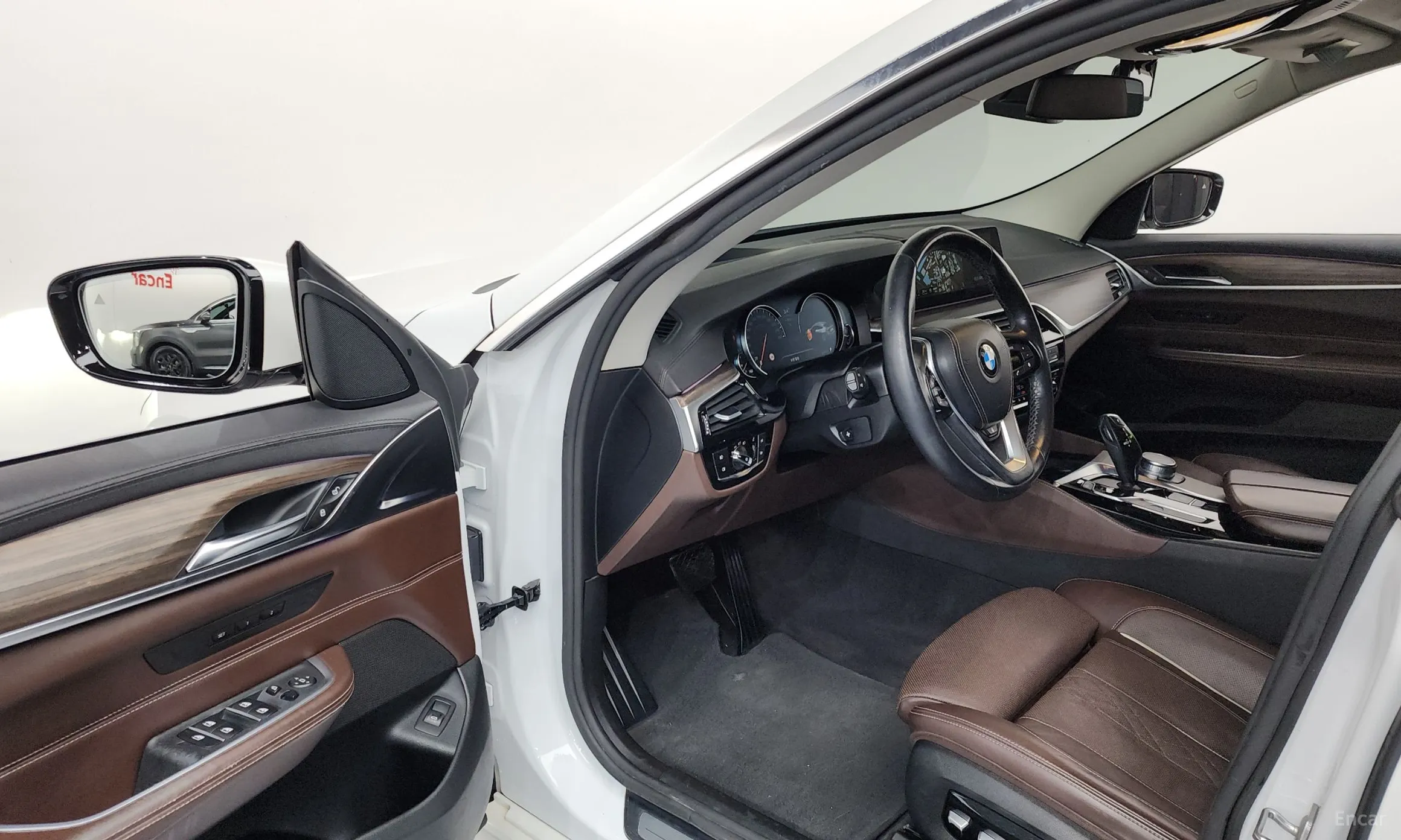 BMW 6-Series GT (G32) превью 10