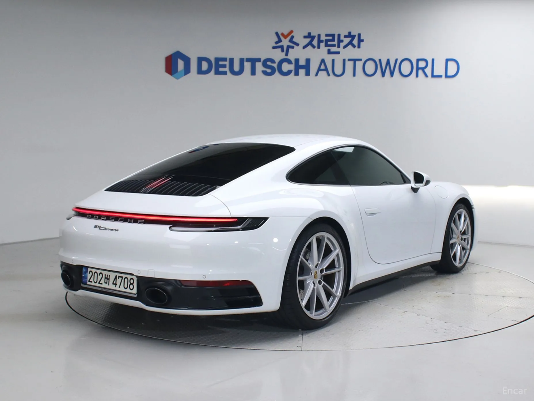 Porsche 911 (992)