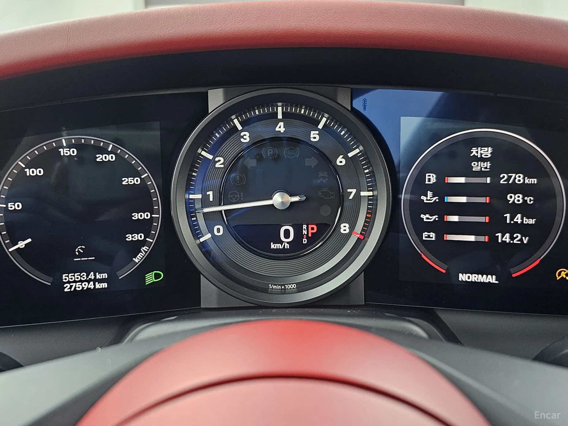 Porsche 911 (992) превью 8