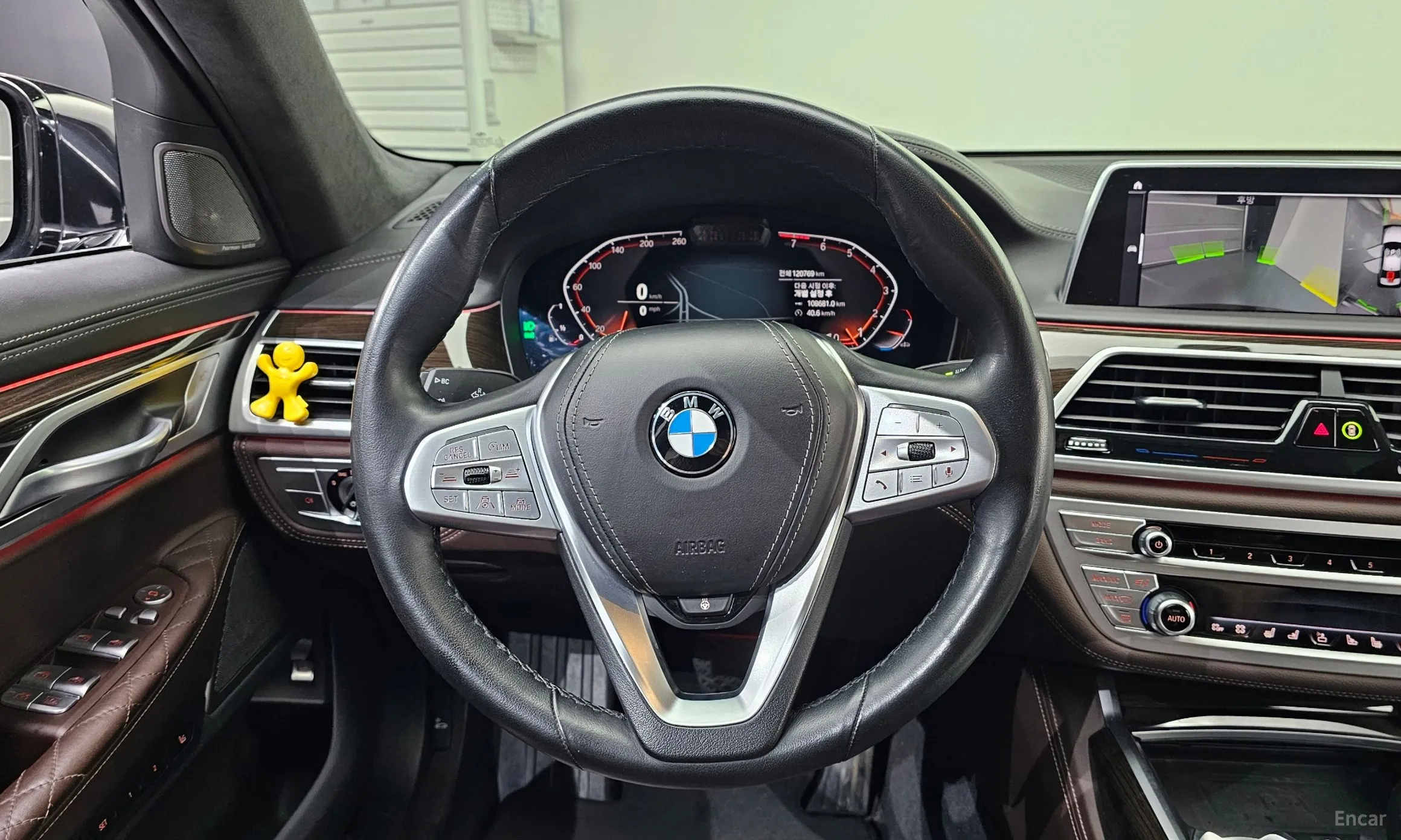 BMW 7 Series (G11) превью 13