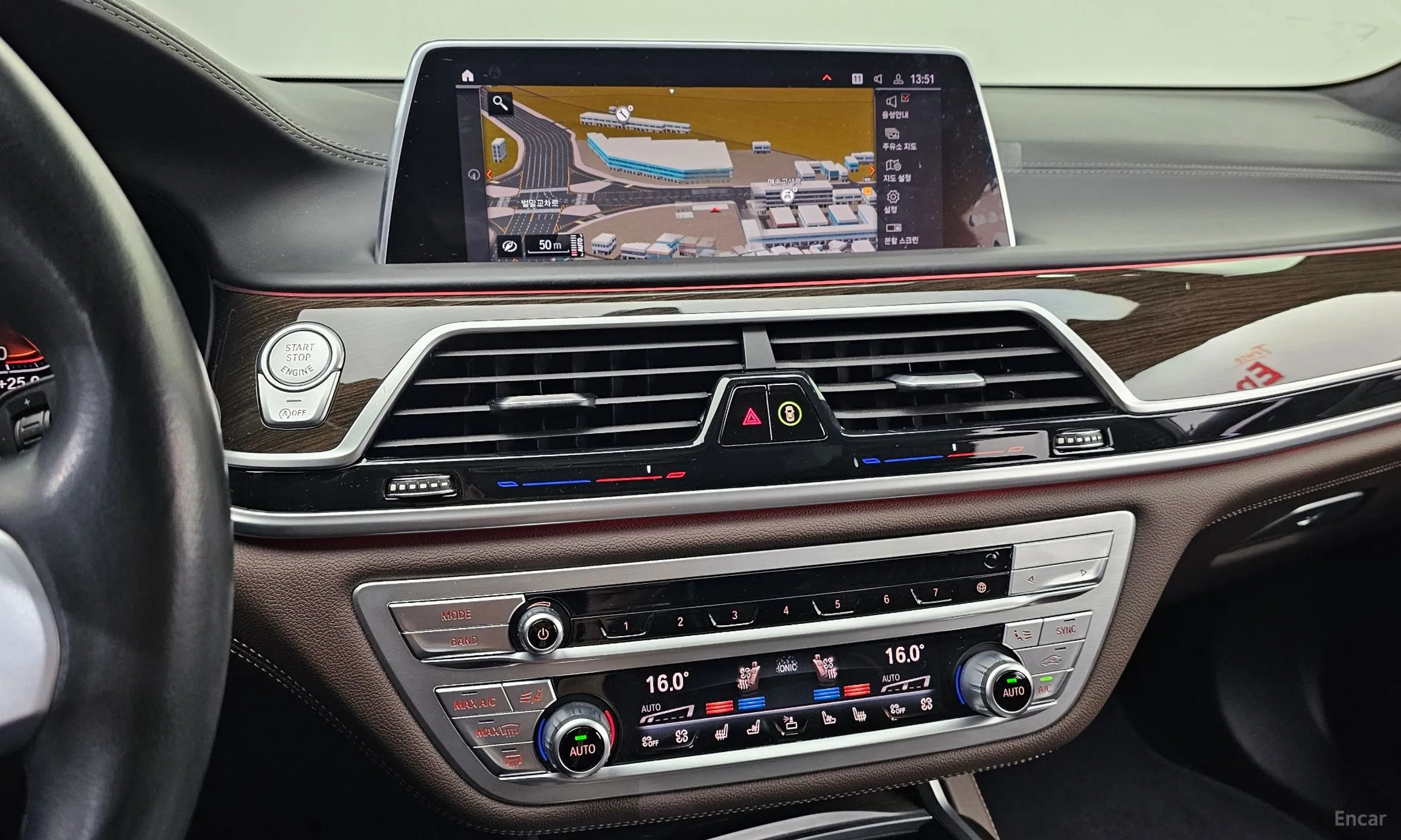 BMW 7 Series (G11) превью 14