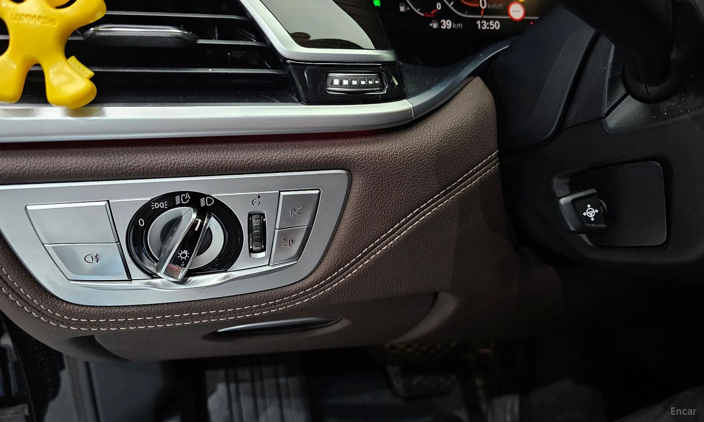 BMW 7 Series (G11) превью 16