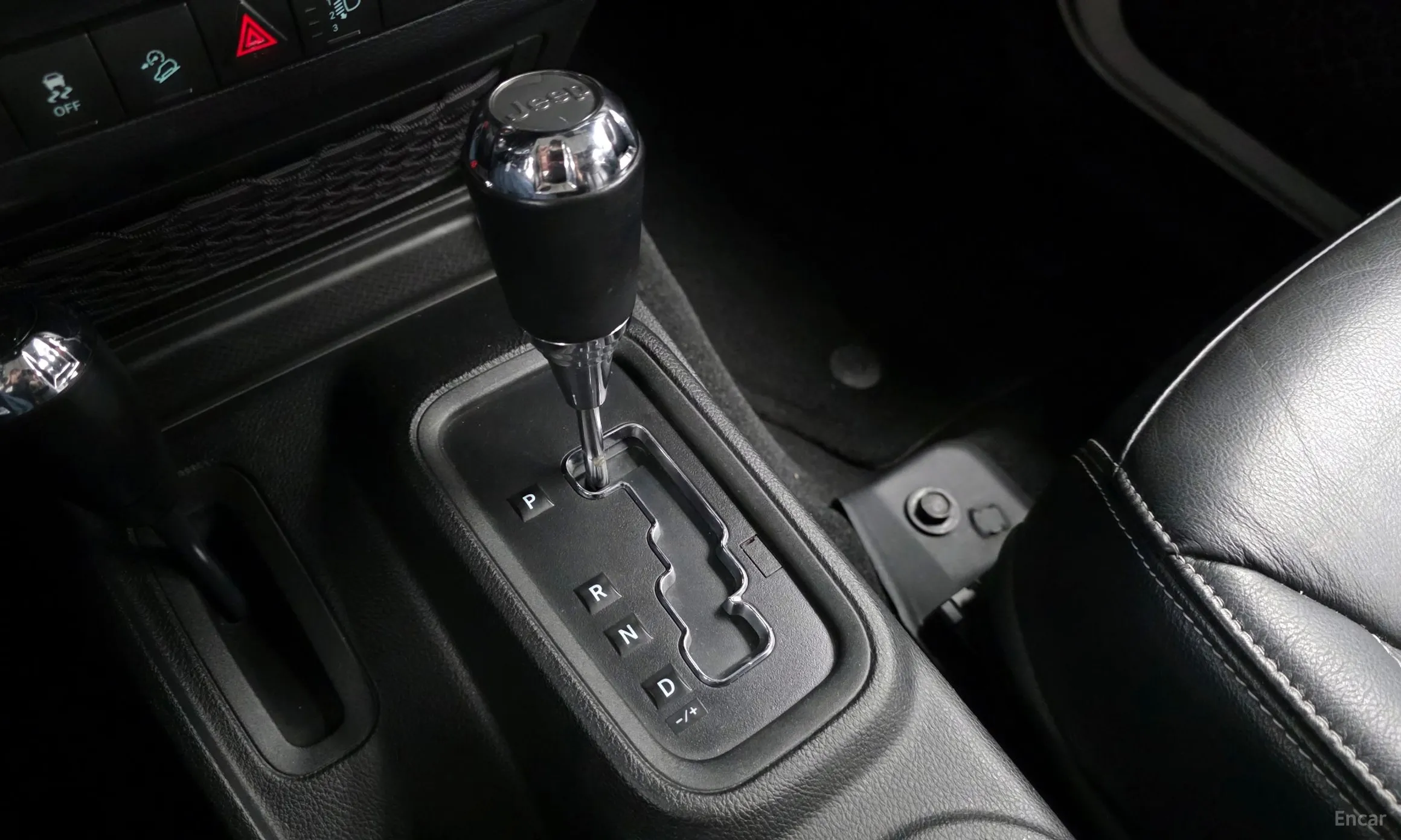 Jeep Wrangler (JK) превью 9