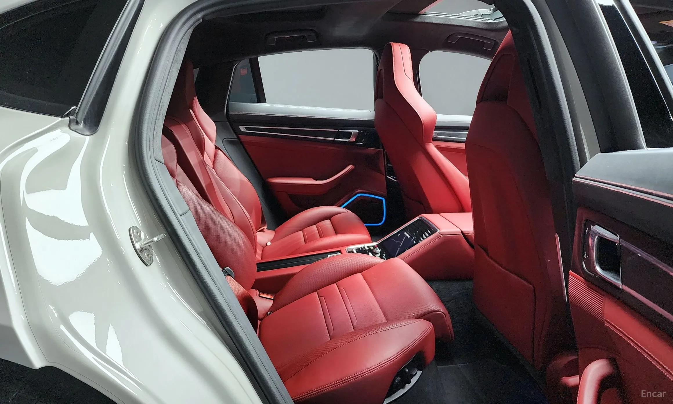 Porsche Panamera (971) превью 11