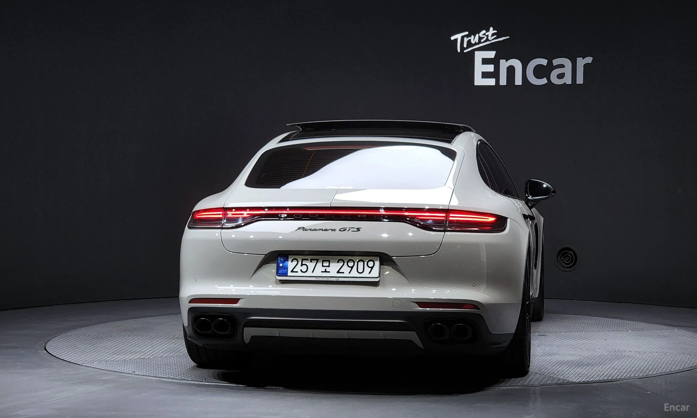 Porsche Panamera (971) превью 4