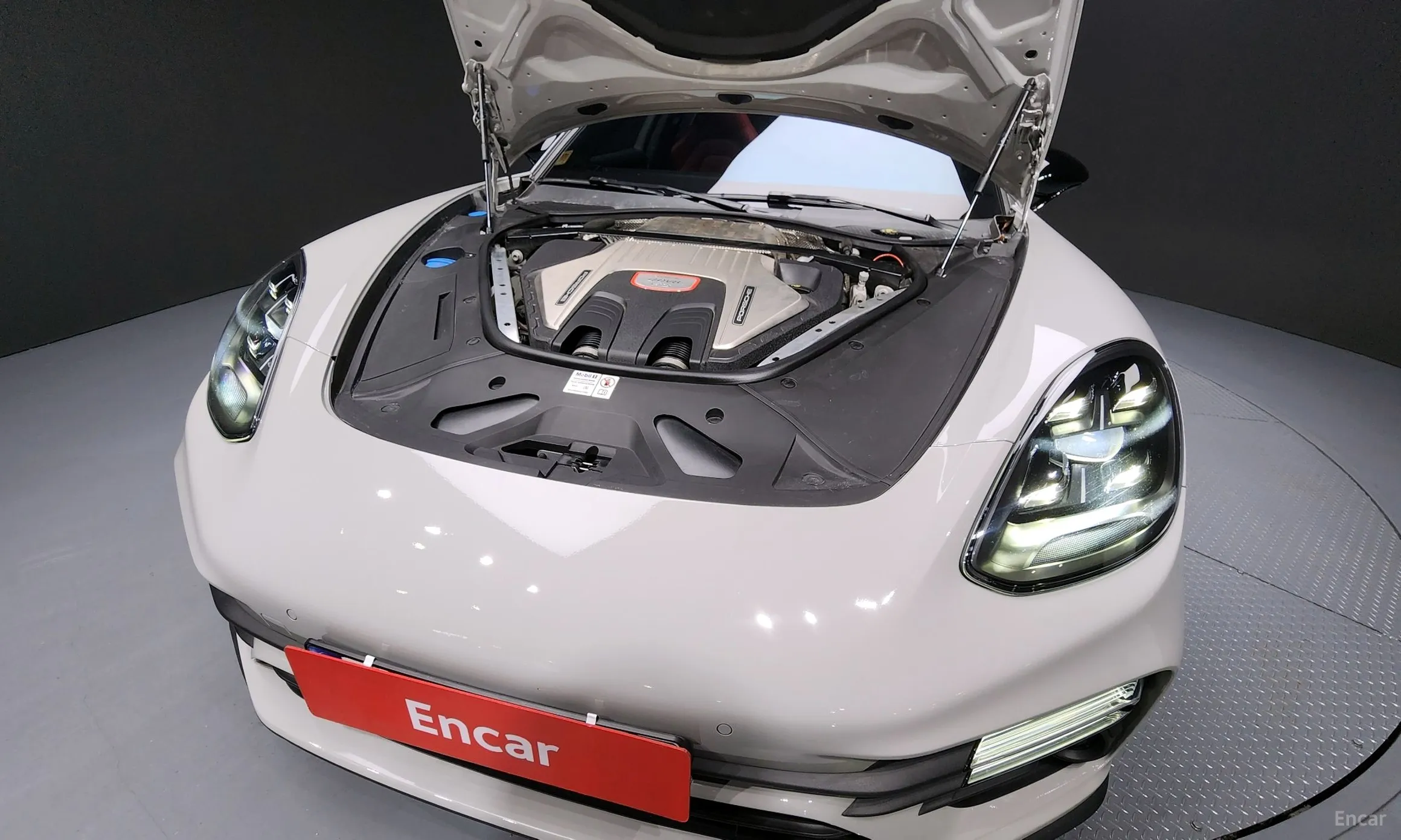 Porsche Panamera (971) превью 6