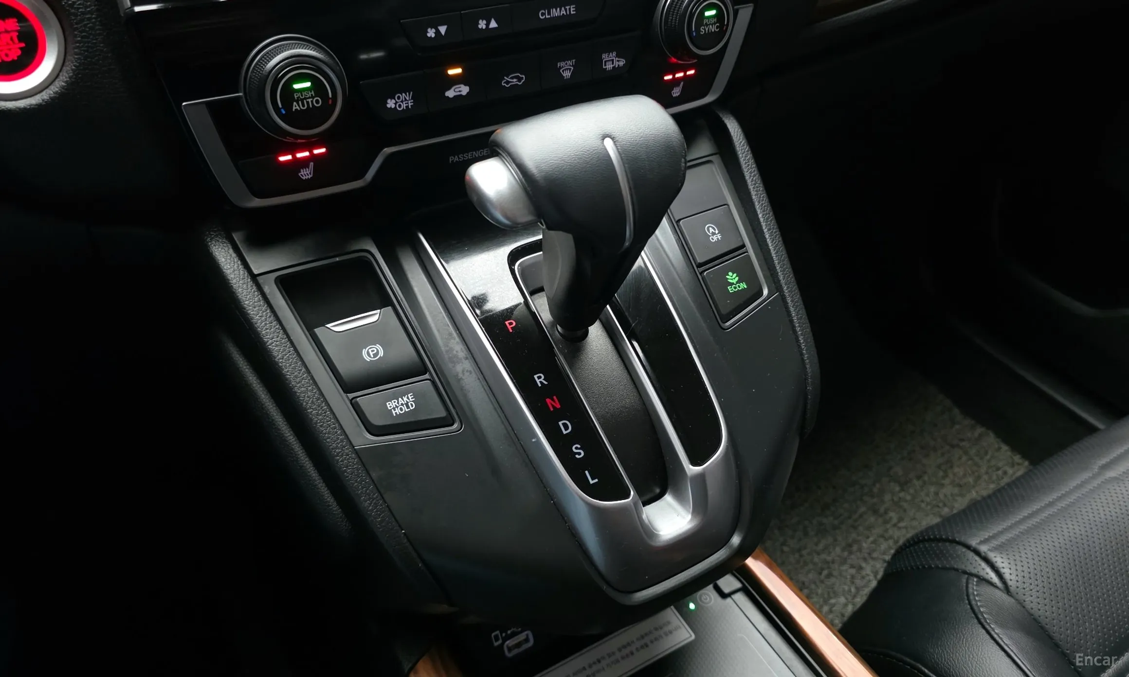 Honda CR-V 5th generation превью 9