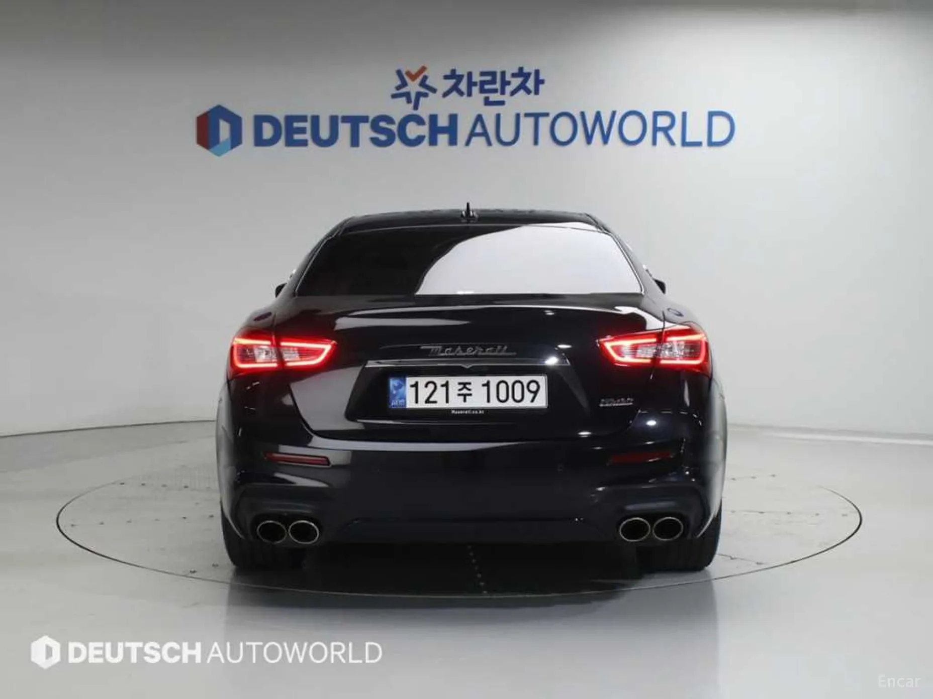 Maserati Ghibli превью 4