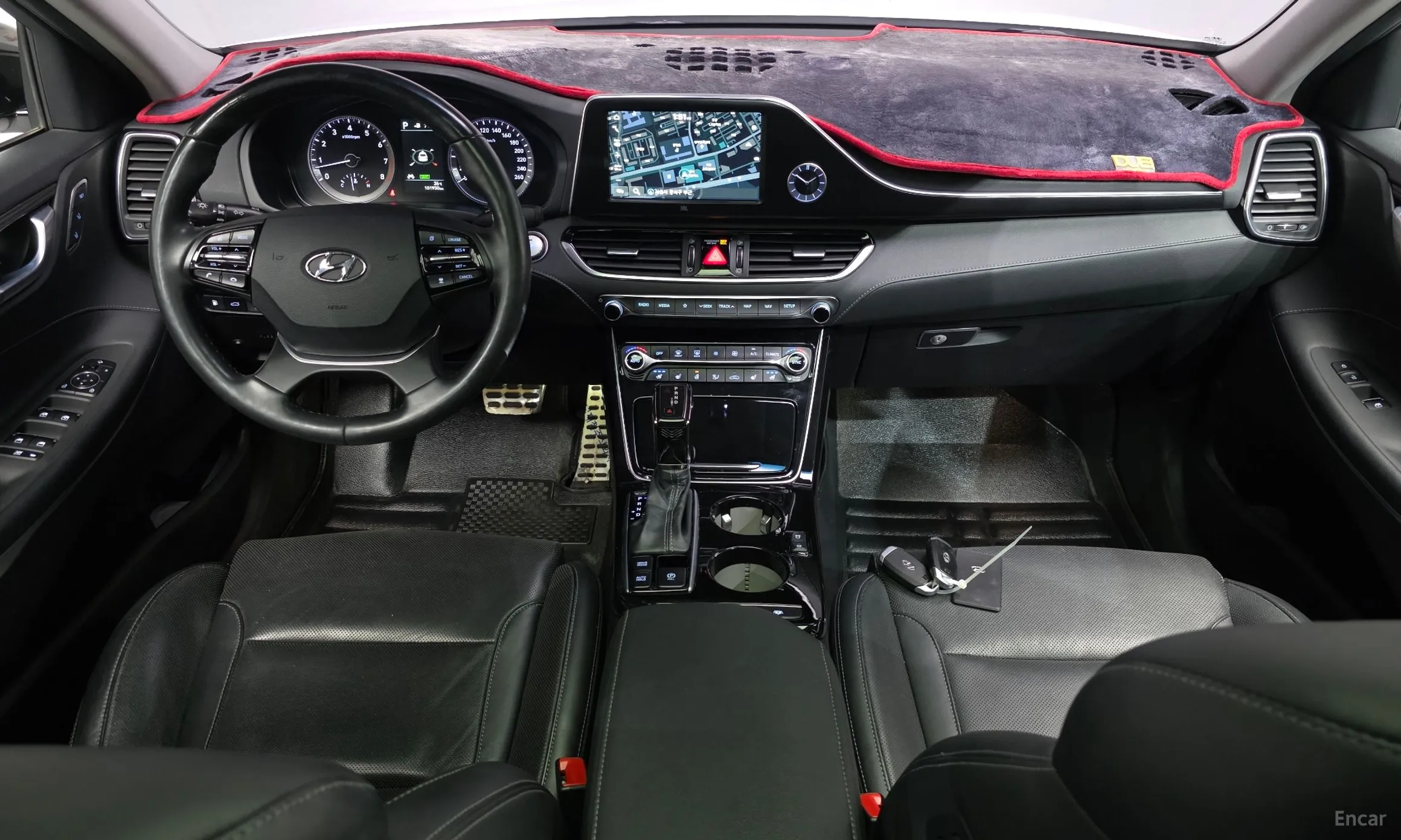 Hyundai Grandeur IG превью 7
