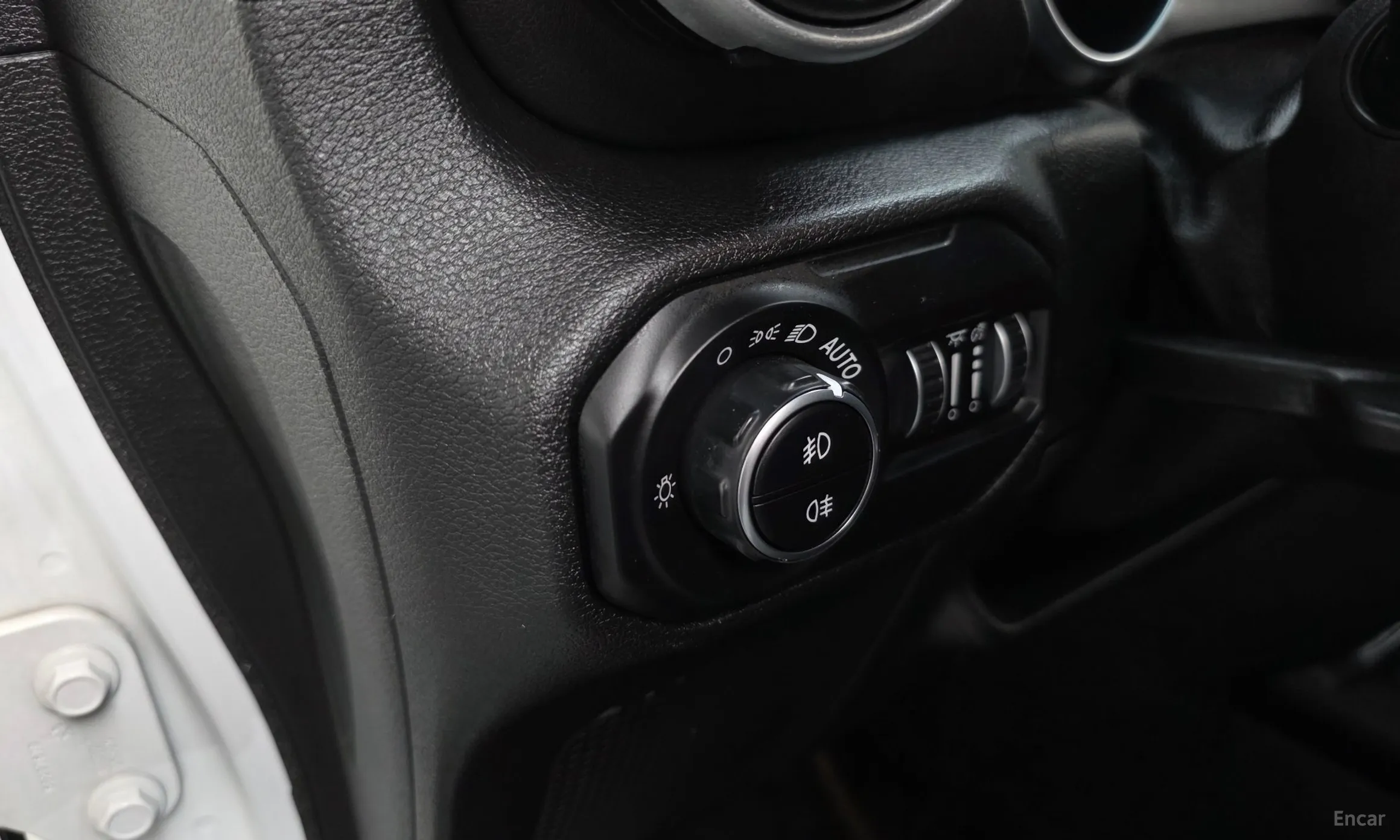 Jeep Wrangler (JL) превью 18