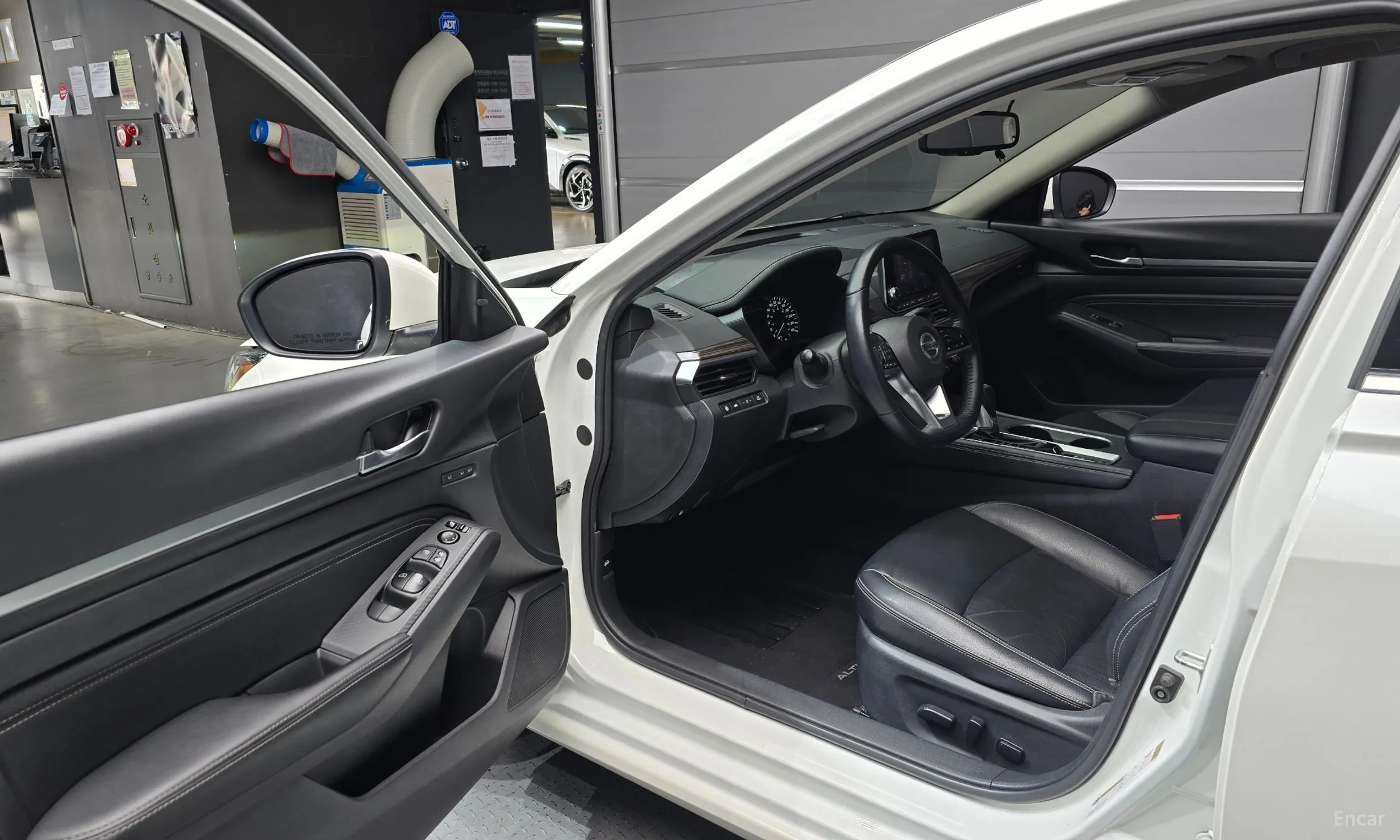 Nissan Altima (L34) превью 10