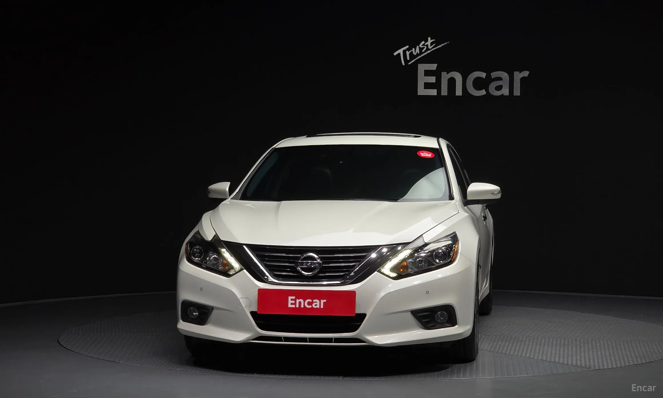 Nissan Altima превью 3