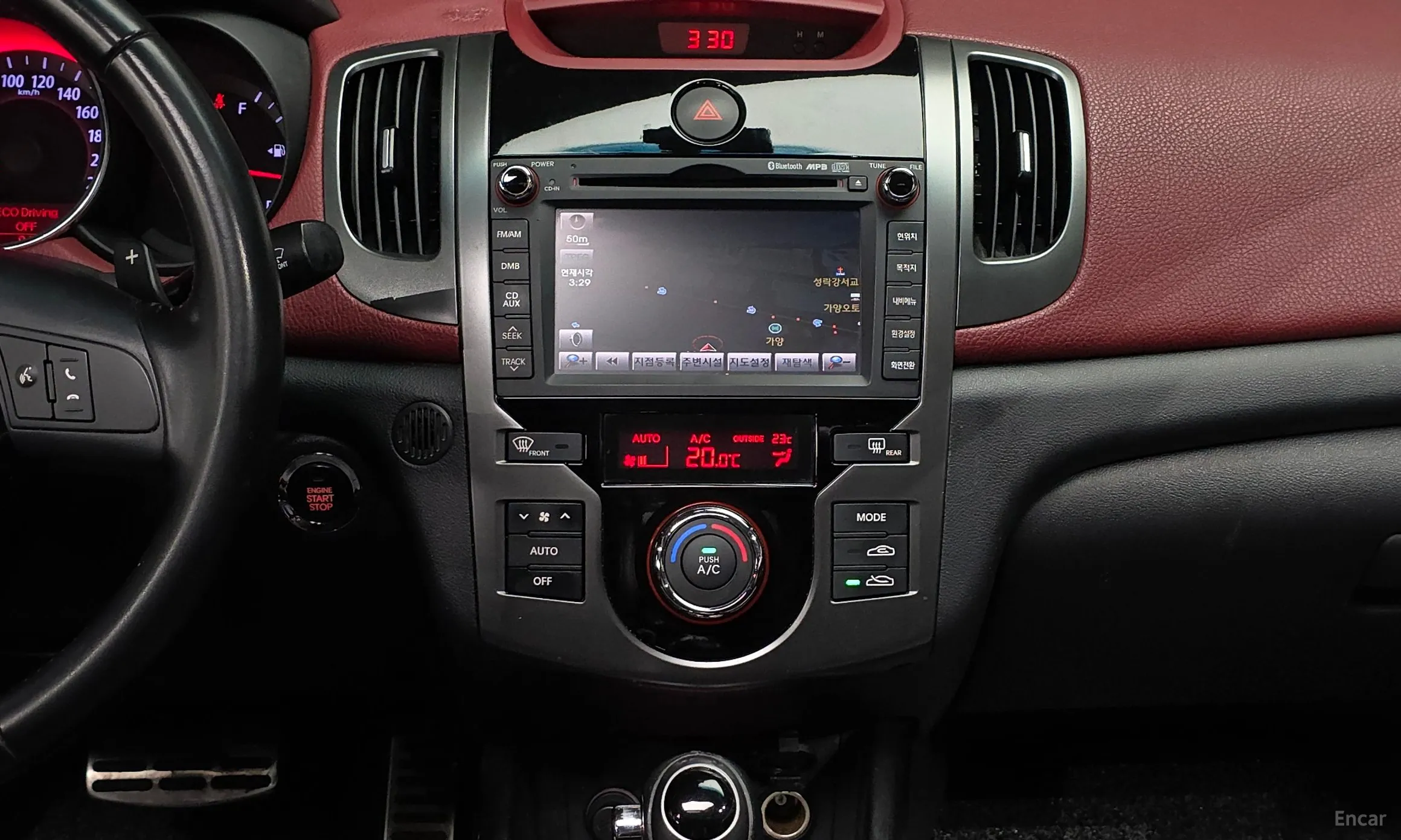 Kia Forte Coop превью 14