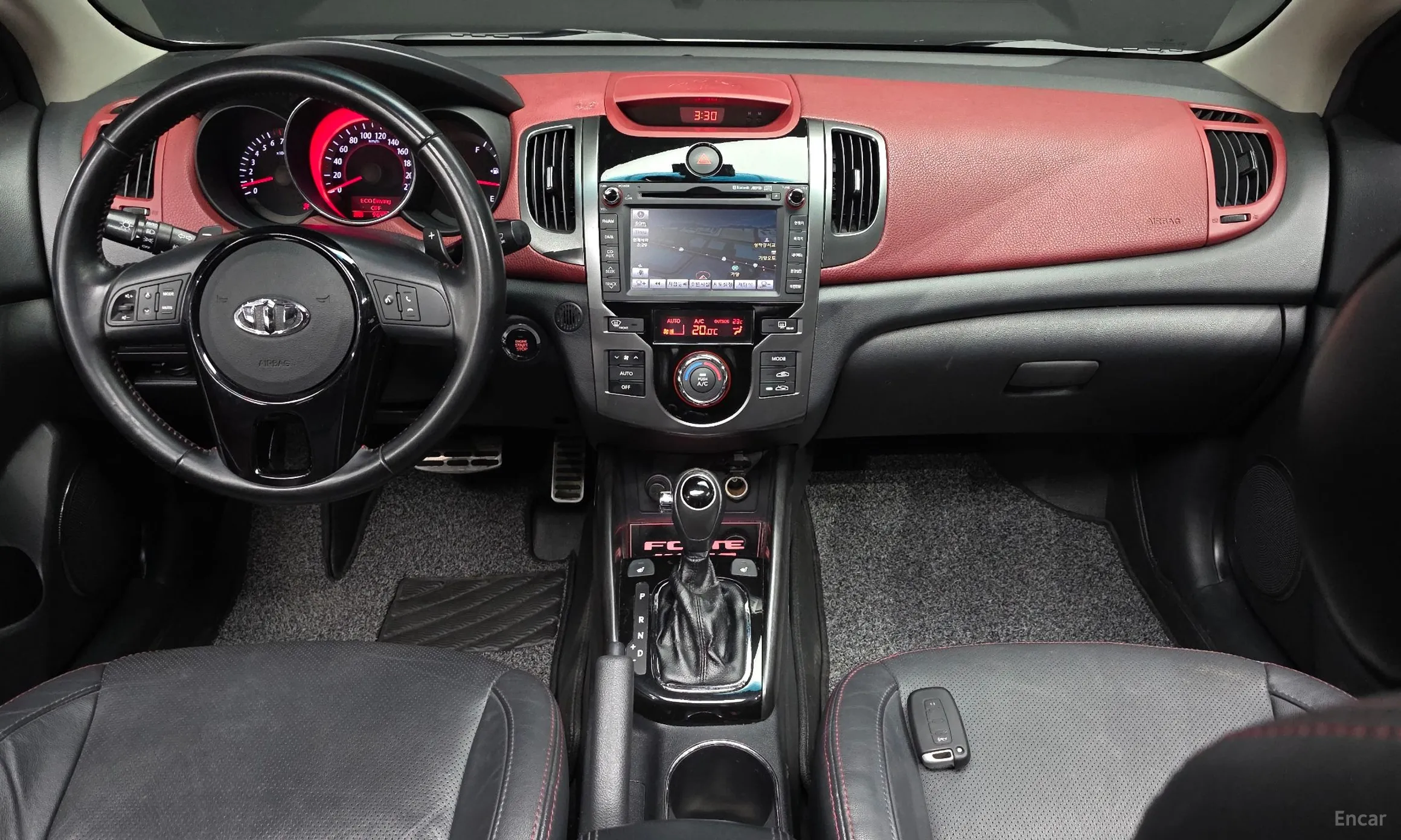 Kia Forte Coop превью 7