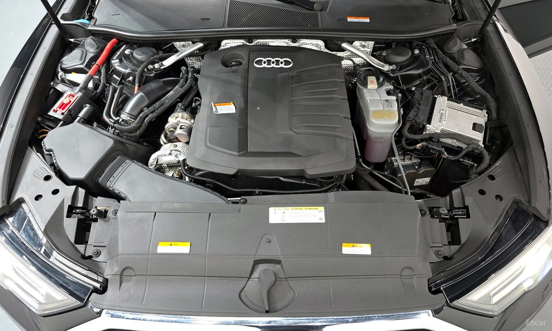 Audi A6 (C8) превью 6