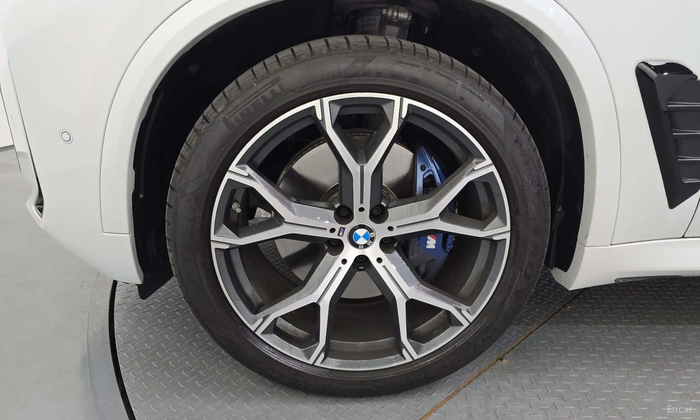 BMW X5 (G05) превью 5