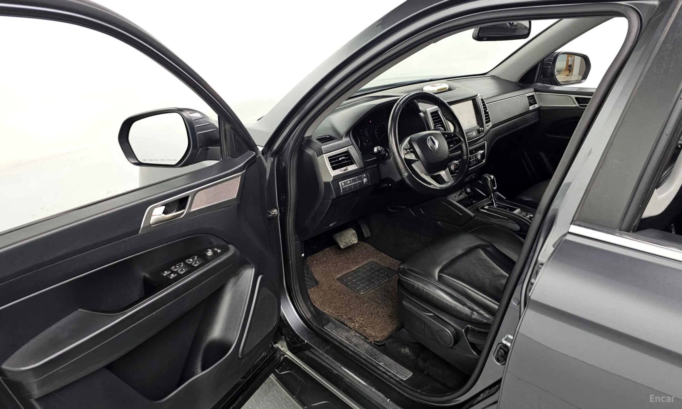KG Mobility (SsangYong) Rexton Sports превью 10