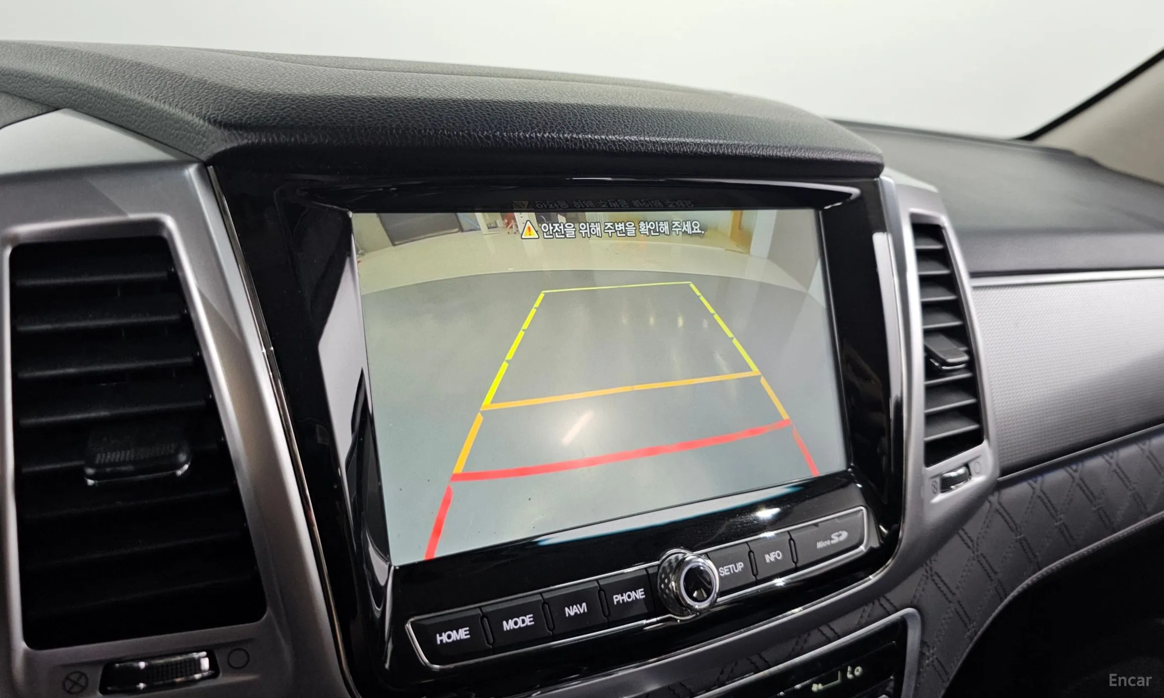 KG Mobility (SsangYong) Rexton превью 14