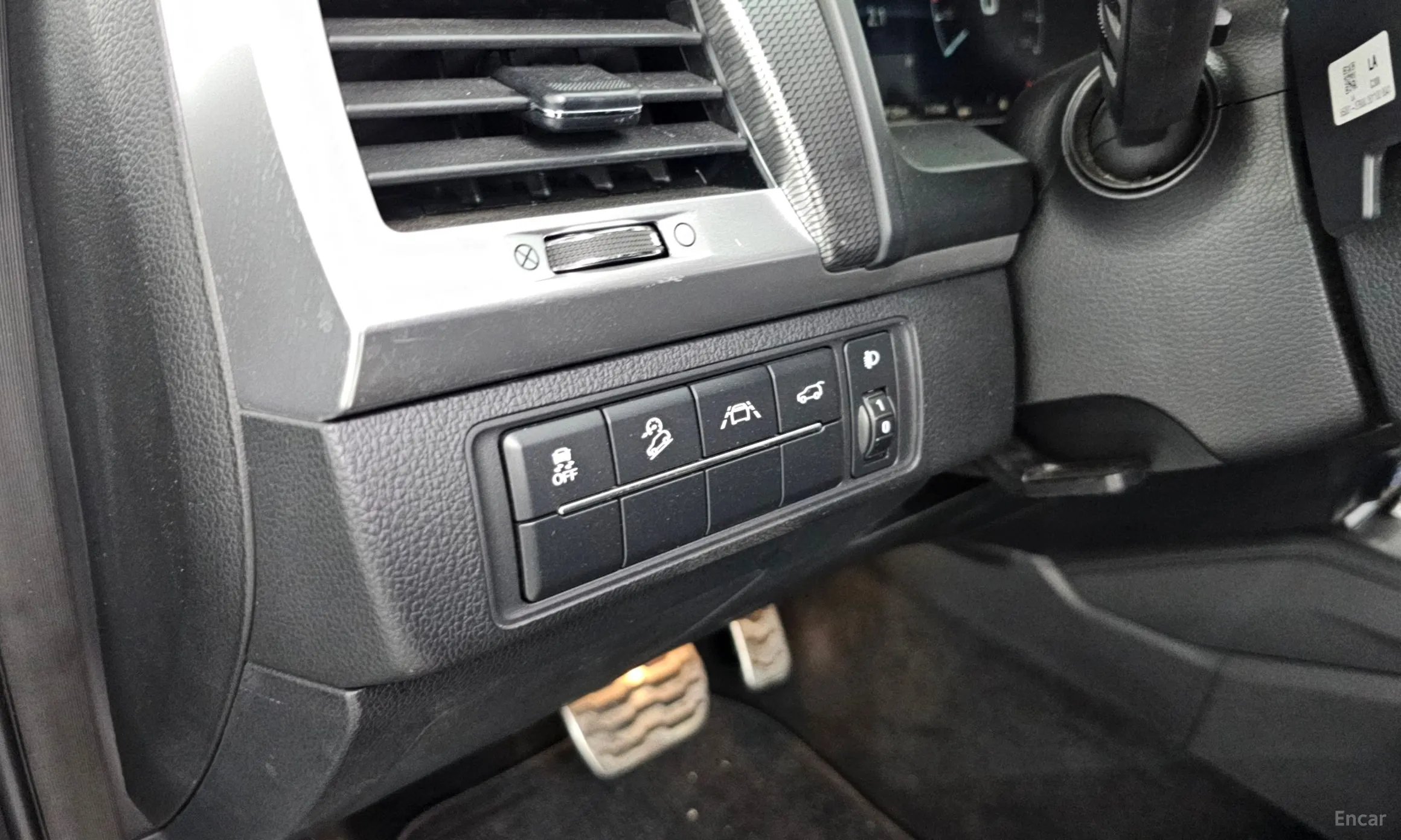 KG Mobility (SsangYong) Rexton превью 20