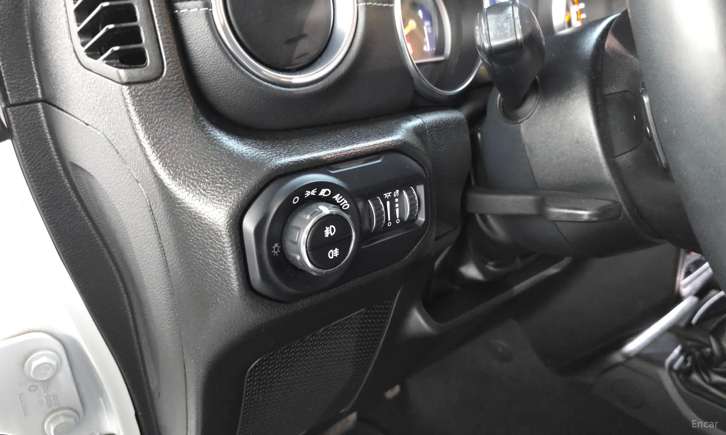 Jeep Wrangler (JL) превью 13