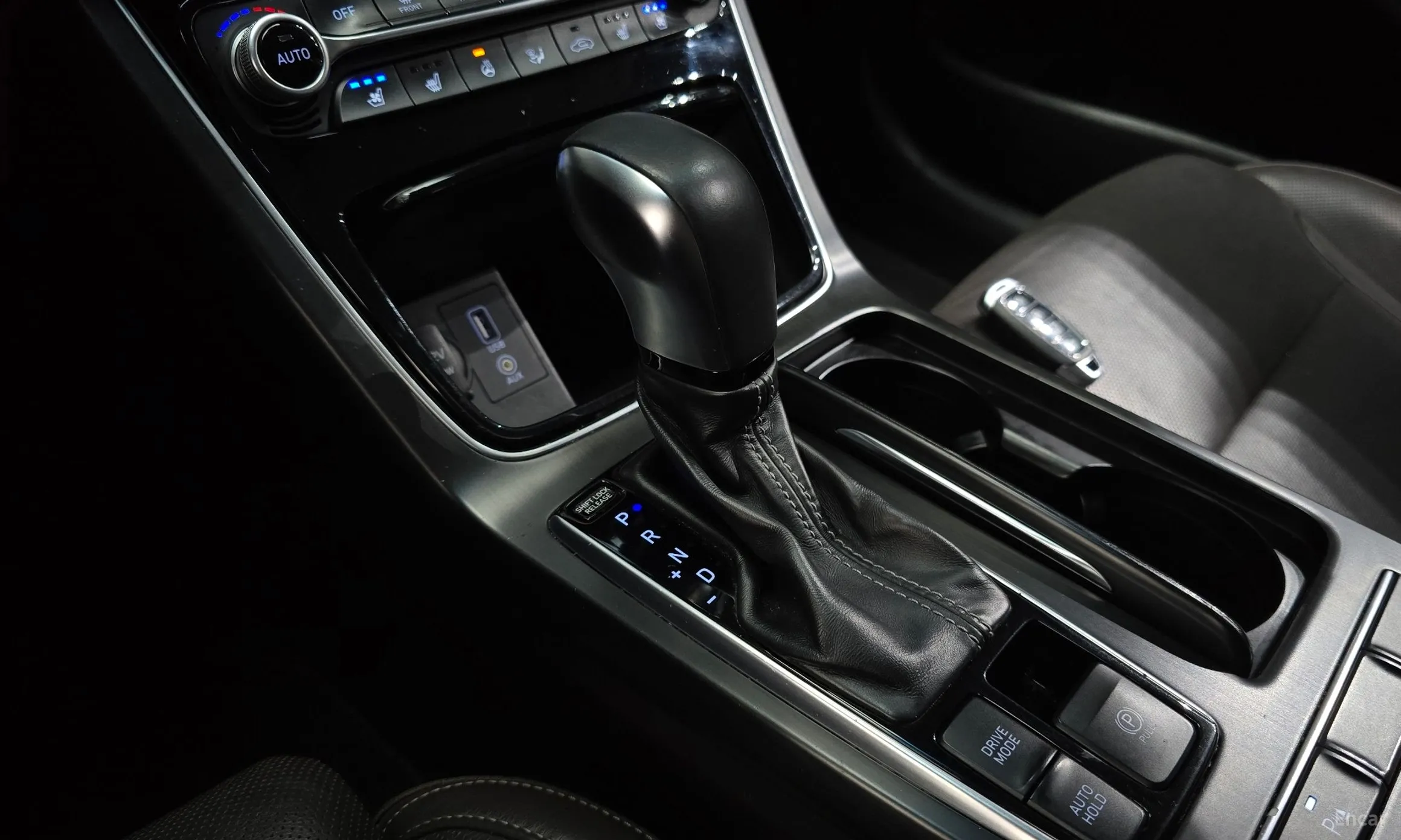 Hyundai Grandeur IG превью 9