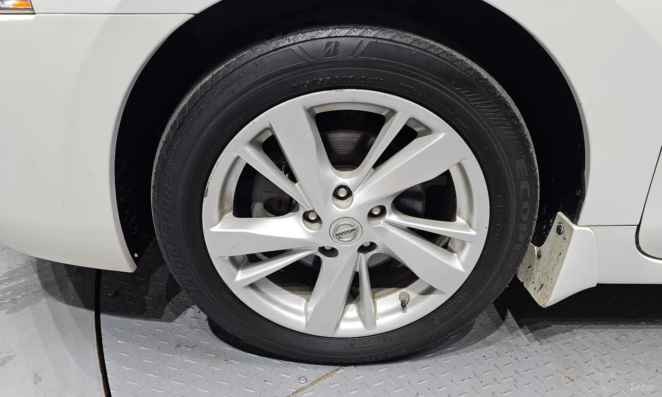 Nissan Altima превью 5