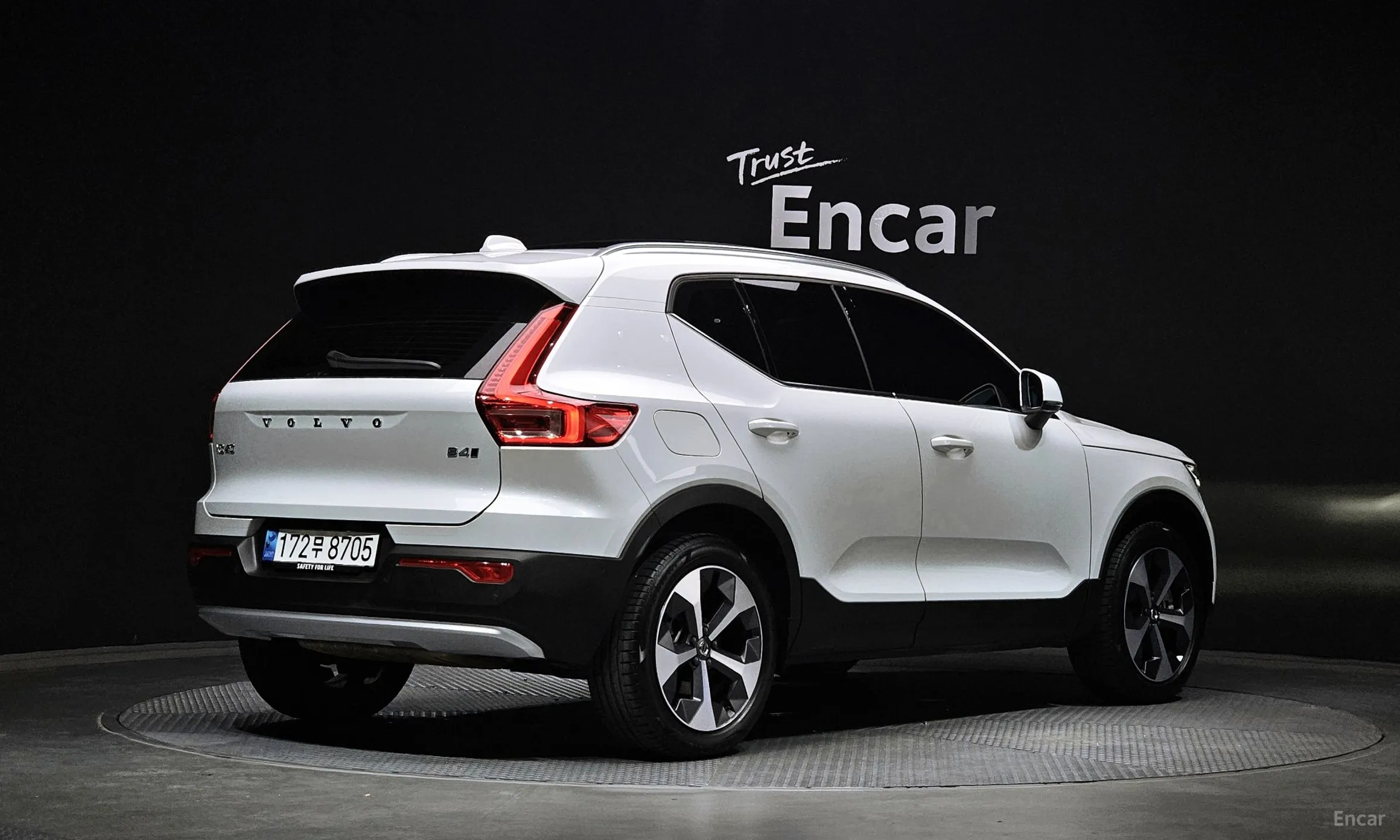 Volvo XC40 превью 2