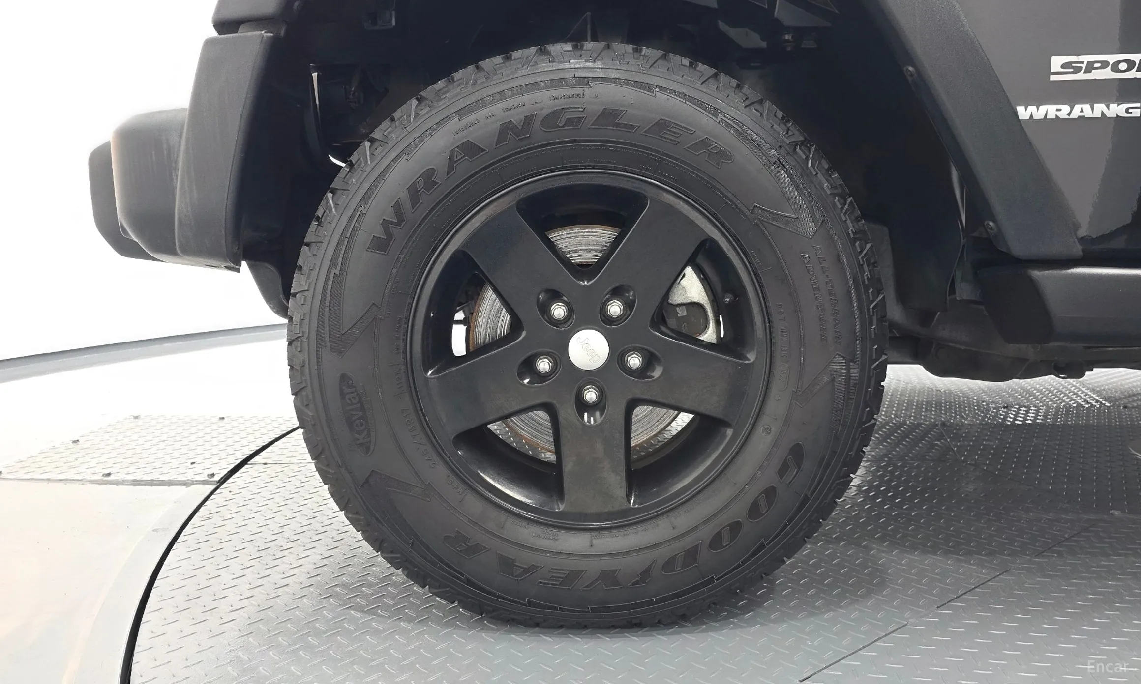 Jeep Wrangler (JK) превью 5
