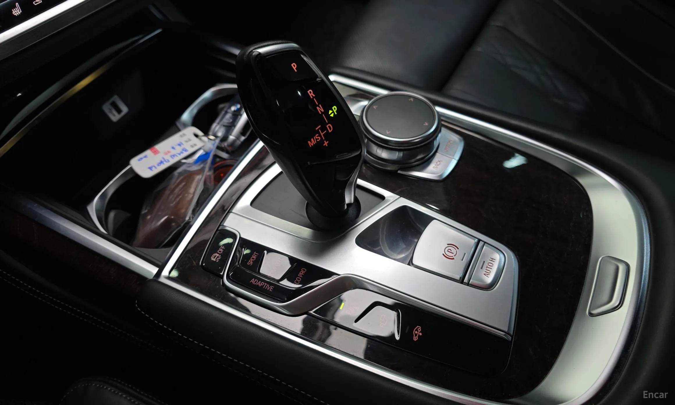 BMW 7 Series (G11) превью 9