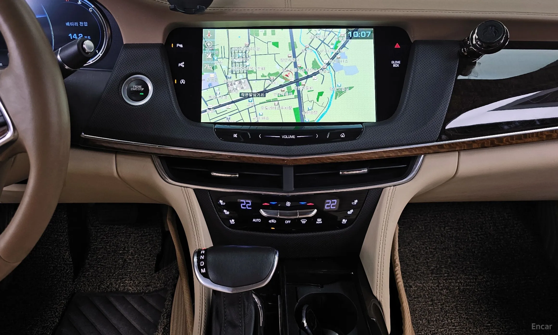 Cadillac CT6 превью 14