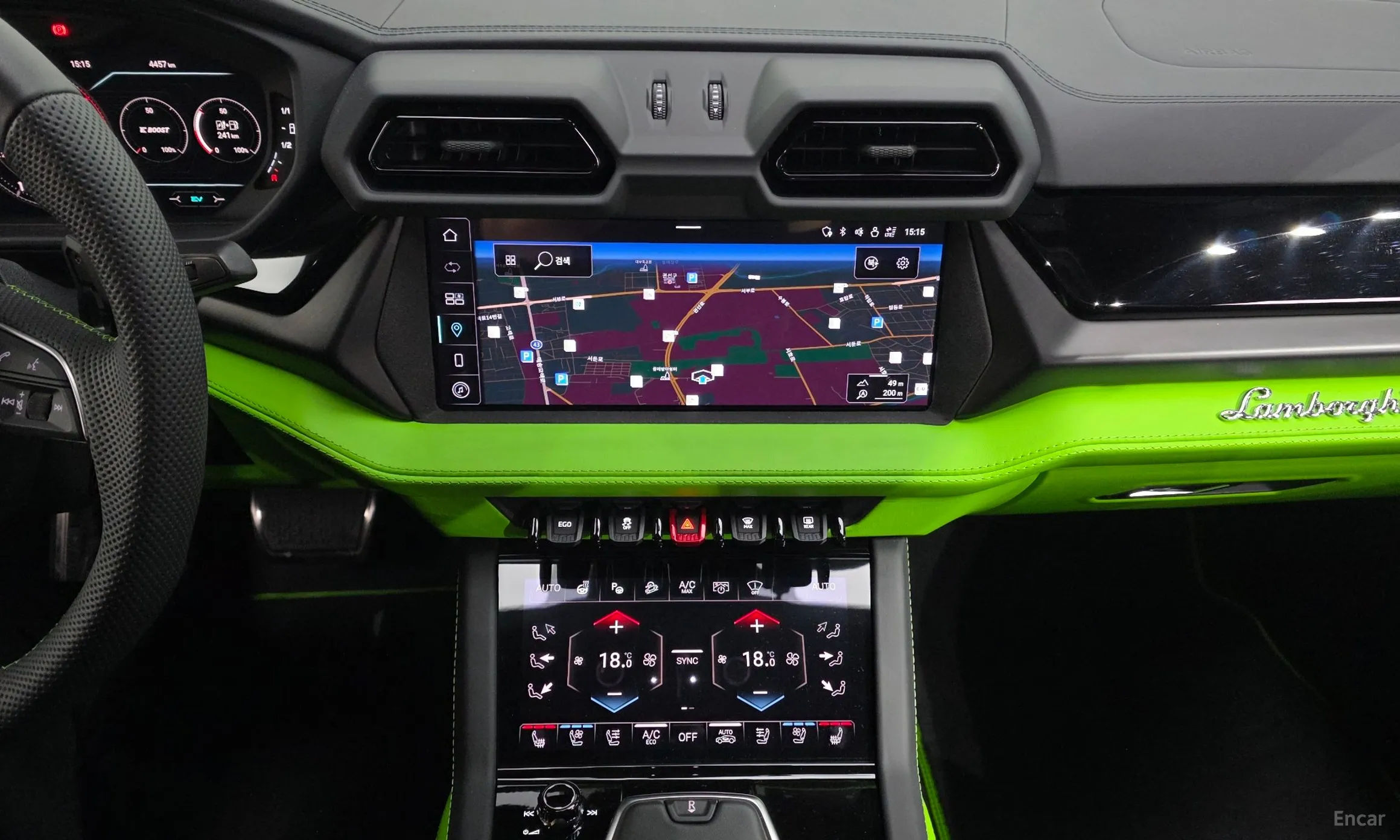 Lamborghini Urus превью 13