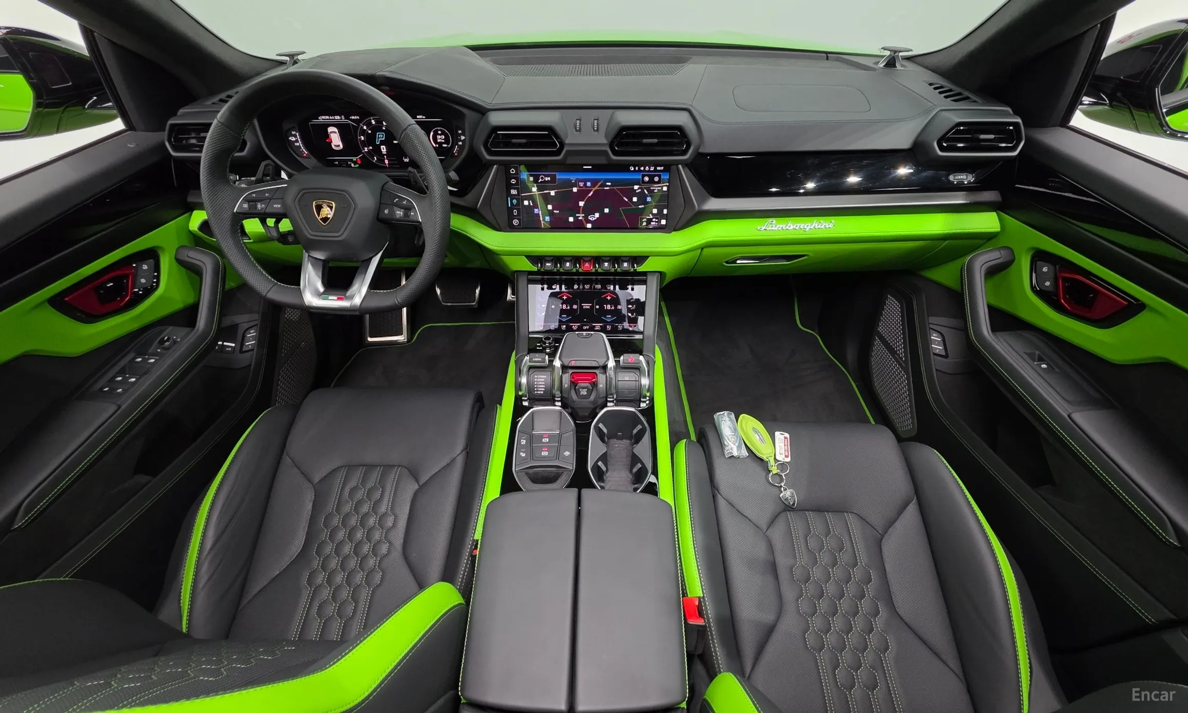 Lamborghini Urus превью 7