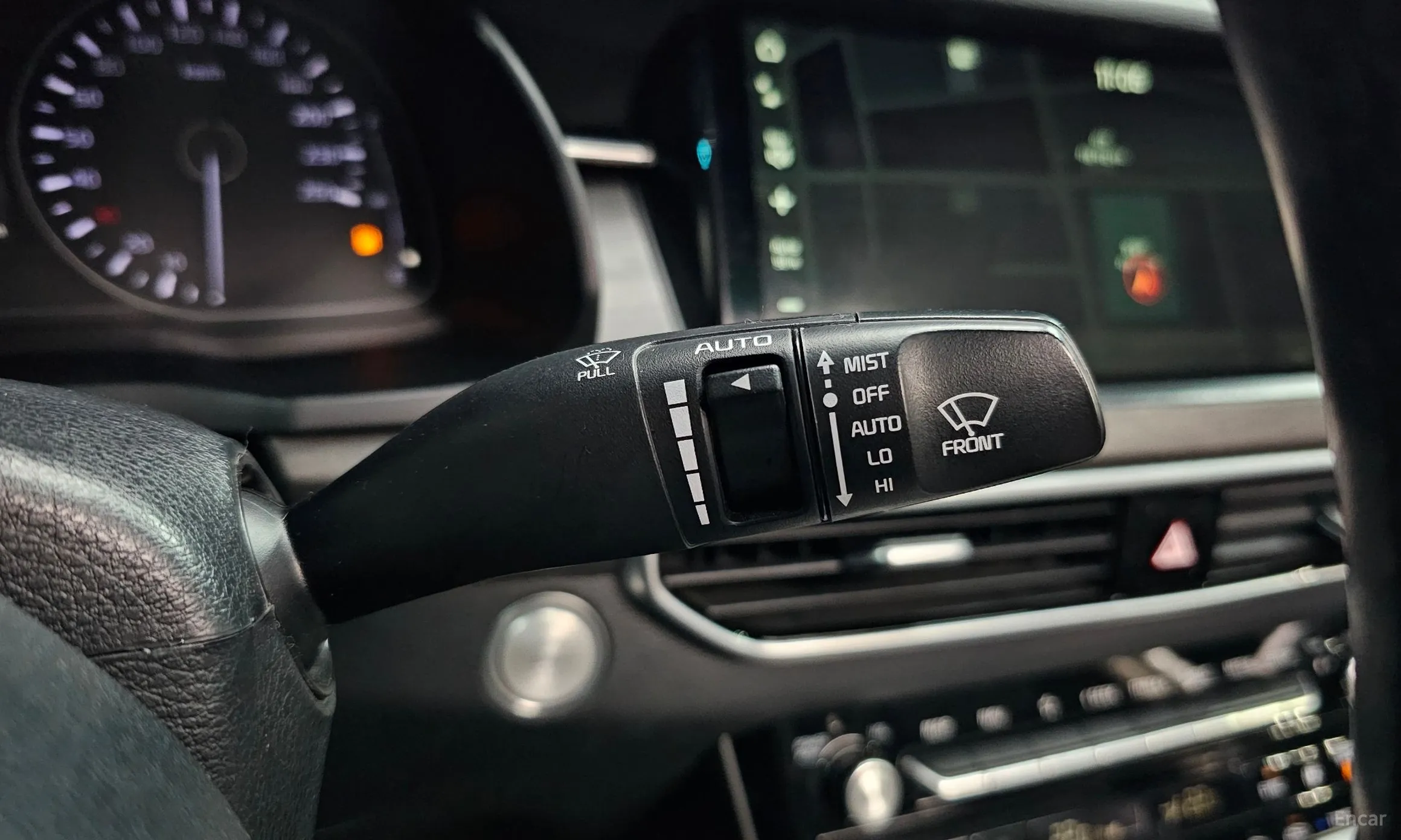 Kia K7 Premier превью 18